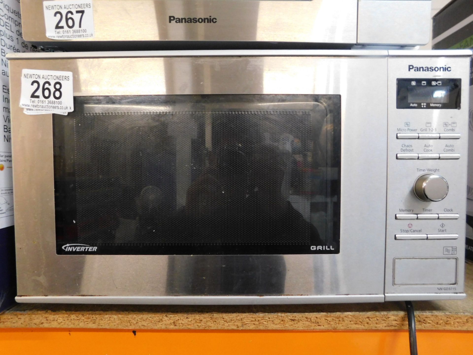 1 PANASONIC NN-GD371S STAINLESS STEEL INVERTER MICROWAVE RRP Â£249.99 (USED CONDITION)