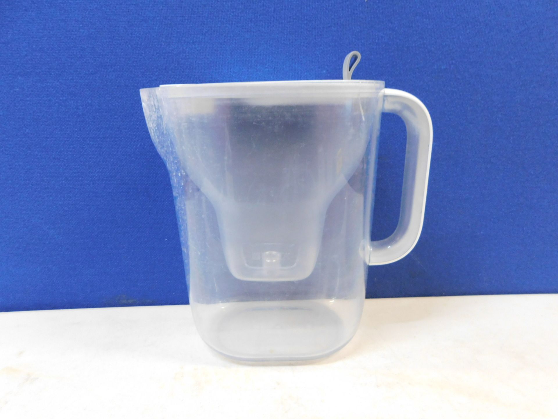 1 BRITA ELEMARIS WATER FILTER 2.4L JUG RRP Â£29.99