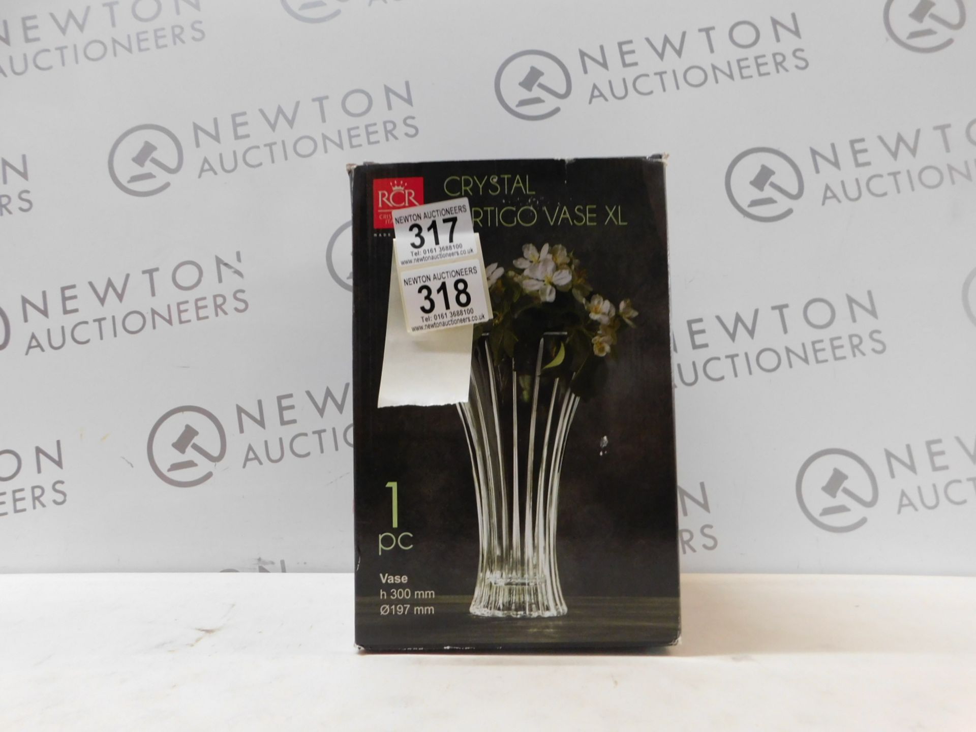 1 BOXED RCR CRYSTAL VERTIGO VASE XL RRP Â£29.99