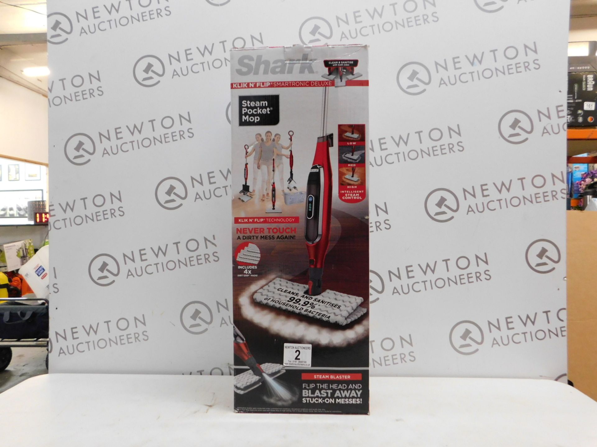 1 BOXED SHARK KLIK N FLIP STEAM POCKET MOP RRP Â£89.99