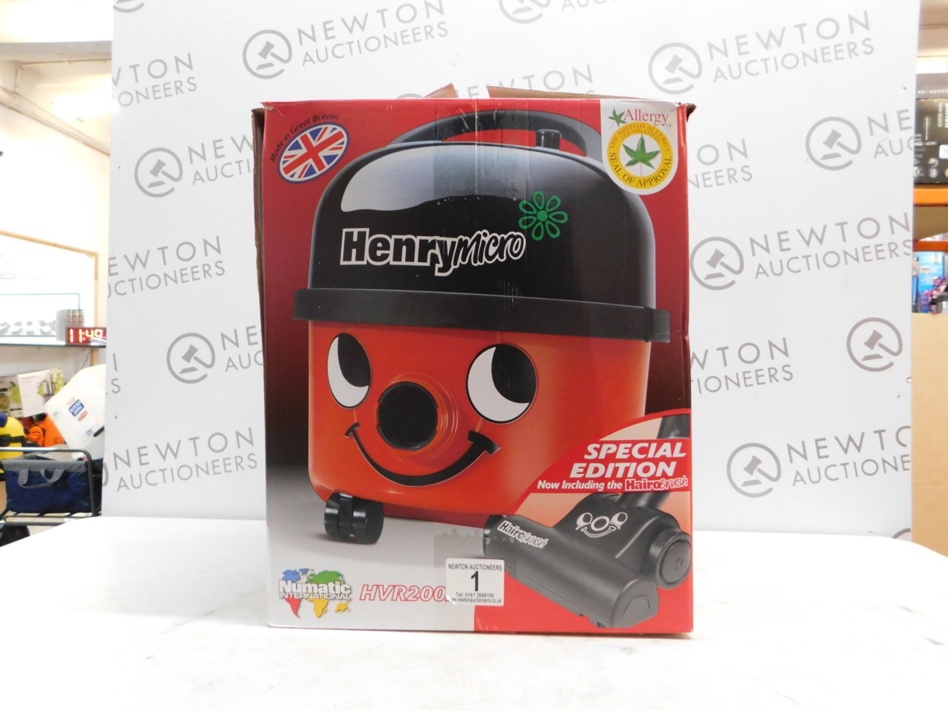 1 BOXED NUMATIC HVR200M HENRY MICRO VACUUM CLEANER RRP Â£199.99