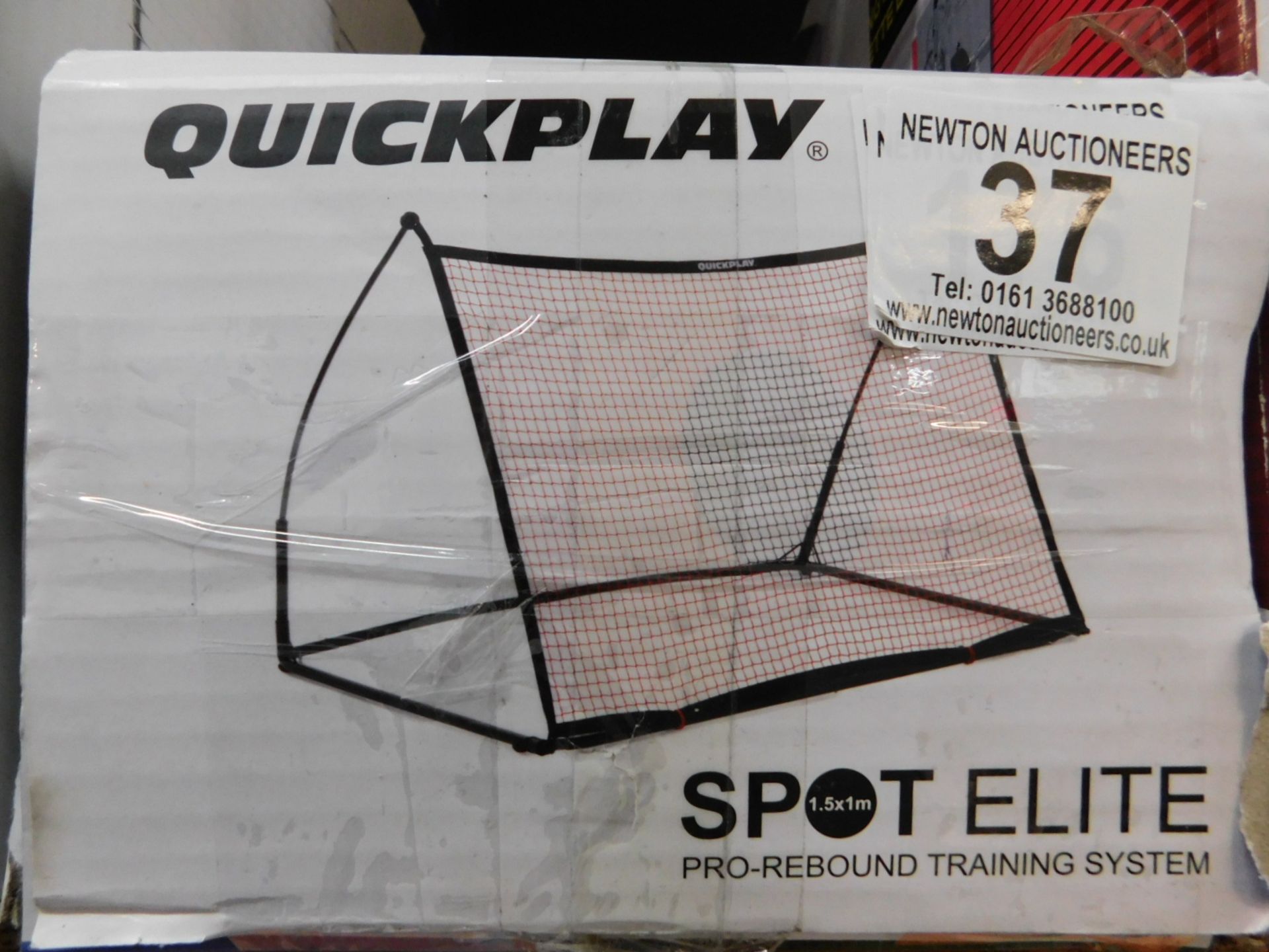 1 BOXED QUICKPLAY SPOT ELITE 2-IN-1 FOOTBALL REBOUNDER NET & FREE KICK WALL RRP Â£129.99