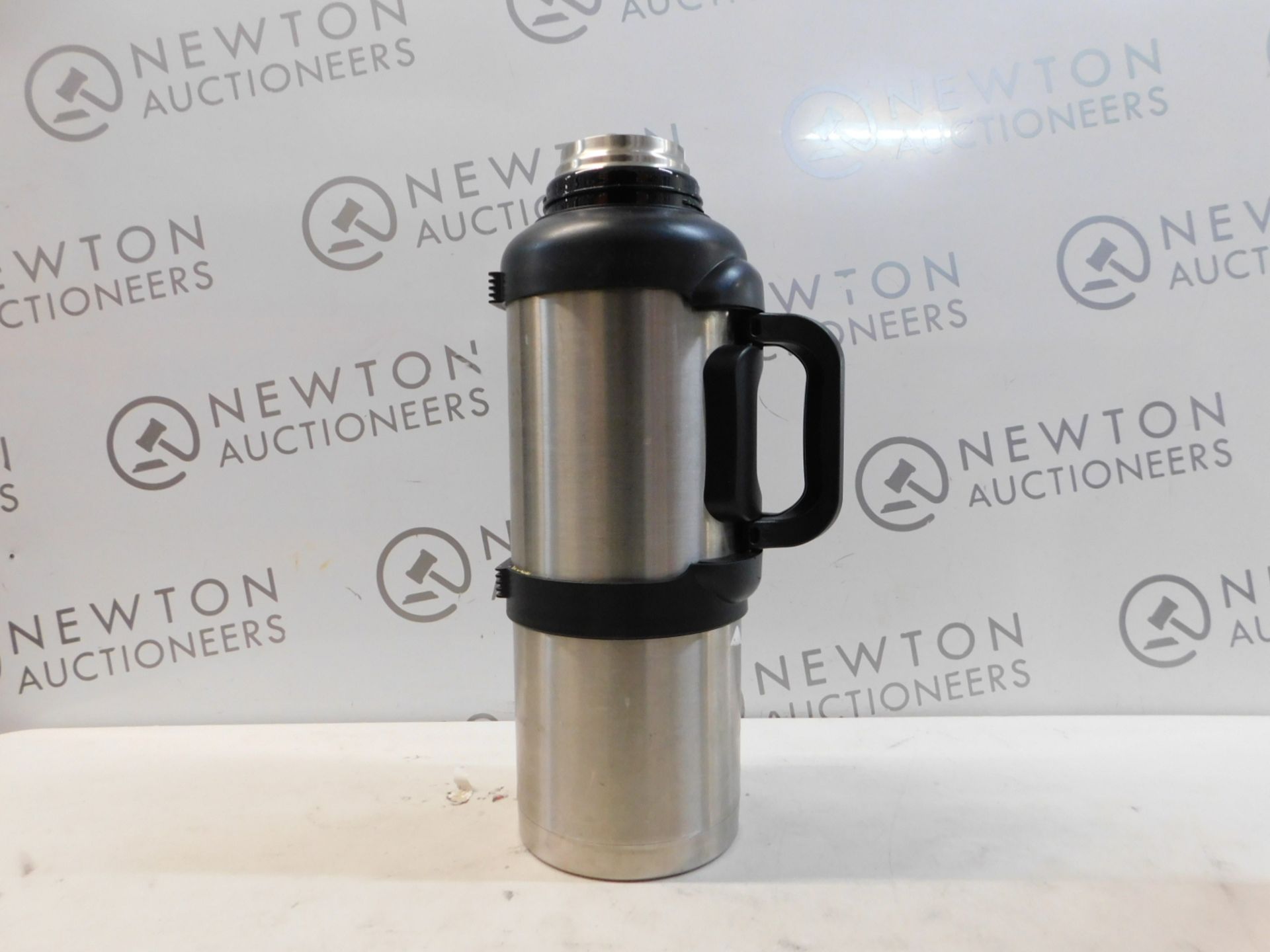 1 MANNA TITAN 4L STAINLESS STEEL 48HR VACUUM INSULATED JUG FLASK RRP Â£44.99 (NO LID)