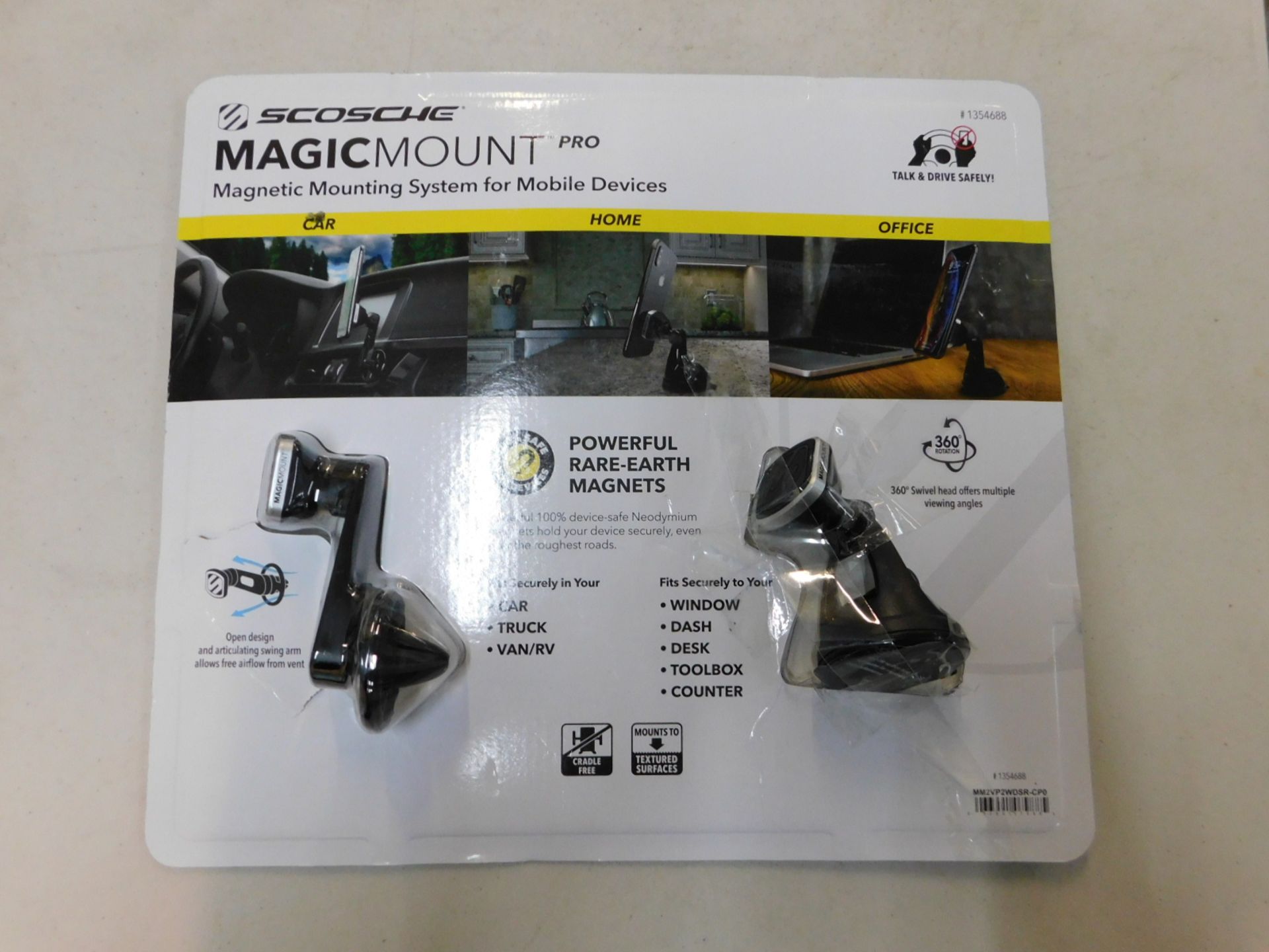 1 PACK OF SCOSCHE MAGIC MOUNT MAGNETIC MOUNT FOR SMART PHONES RRP Â£32.99