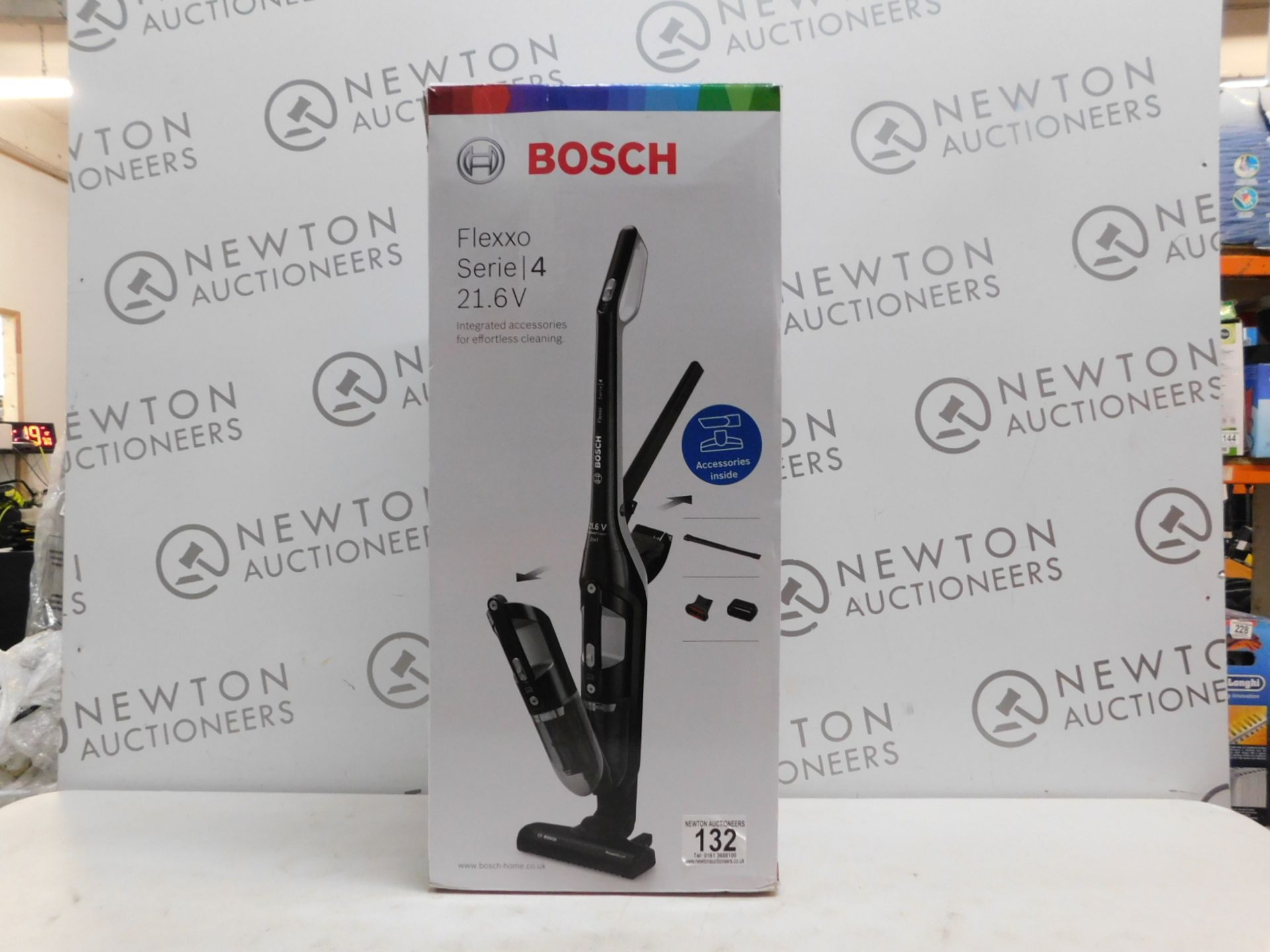 1 BOXED BOSCH BBH3211GB SERIE 4 FLEXXO CORDLESS VACUUM CLEANER RRP Â£199