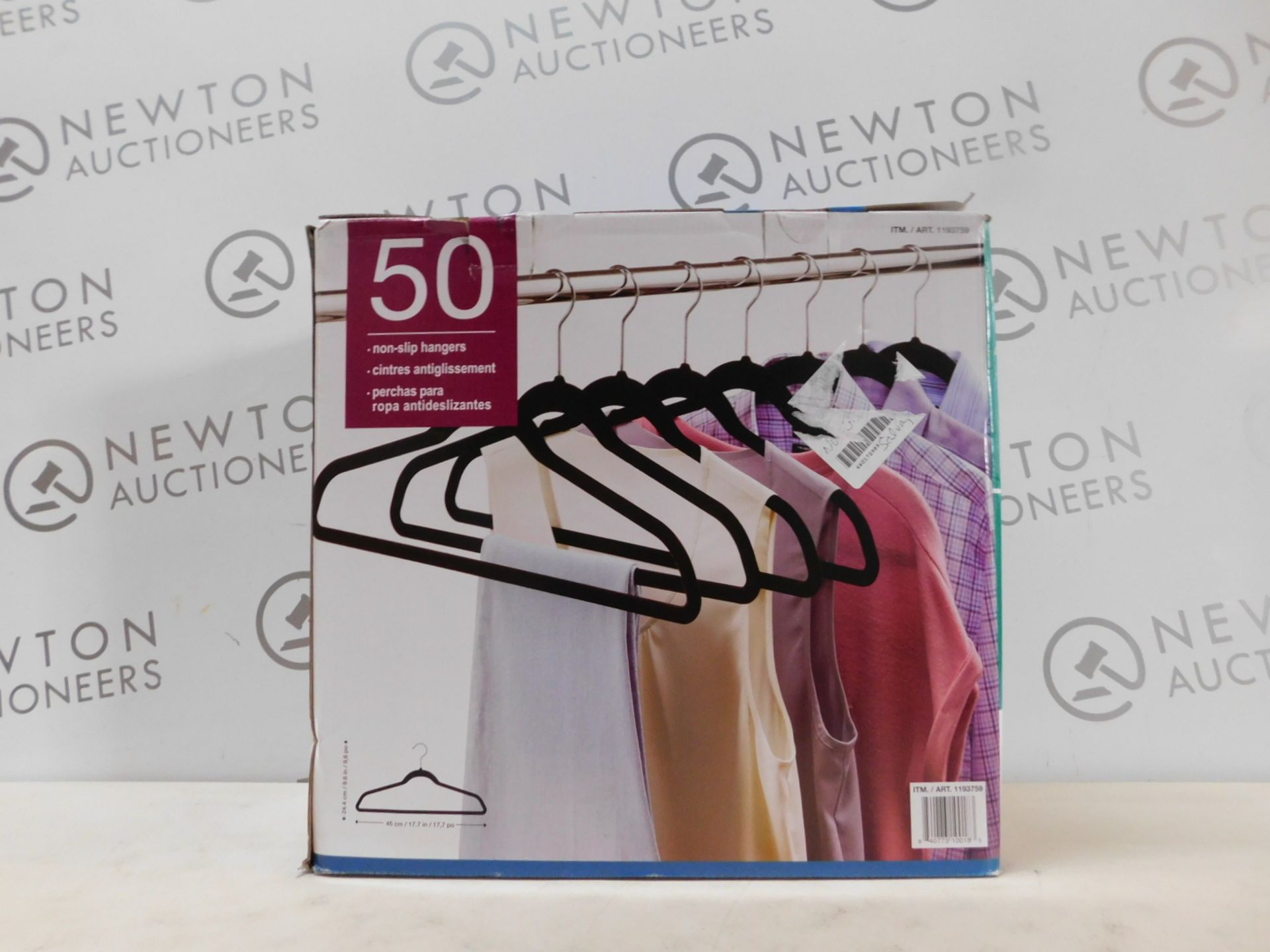 1 BOXED SET OF 50 (APPROX) NON SLIP HANGERS RRP Â£39.99