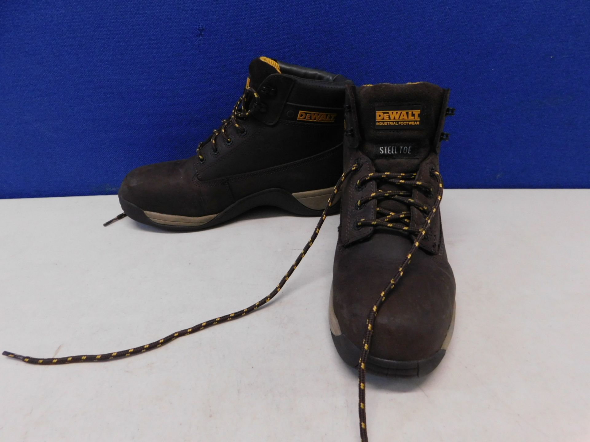 1 PAIR OF DEWALT MASON MENS SIZE 10 STEEL TOE CAP BOOTS RRP Â£69.99