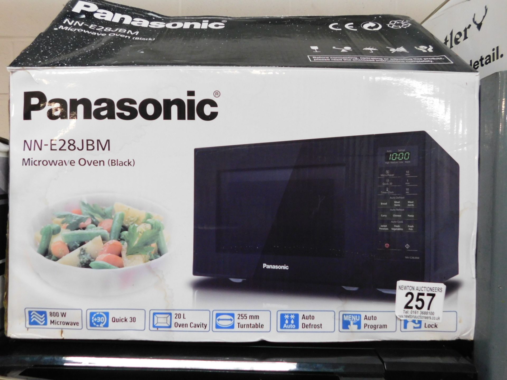 1 BOXED PANASONIC NN-E28JBM 800W 20L BLACK MICROWAVE OVEN RRP Â£89.99