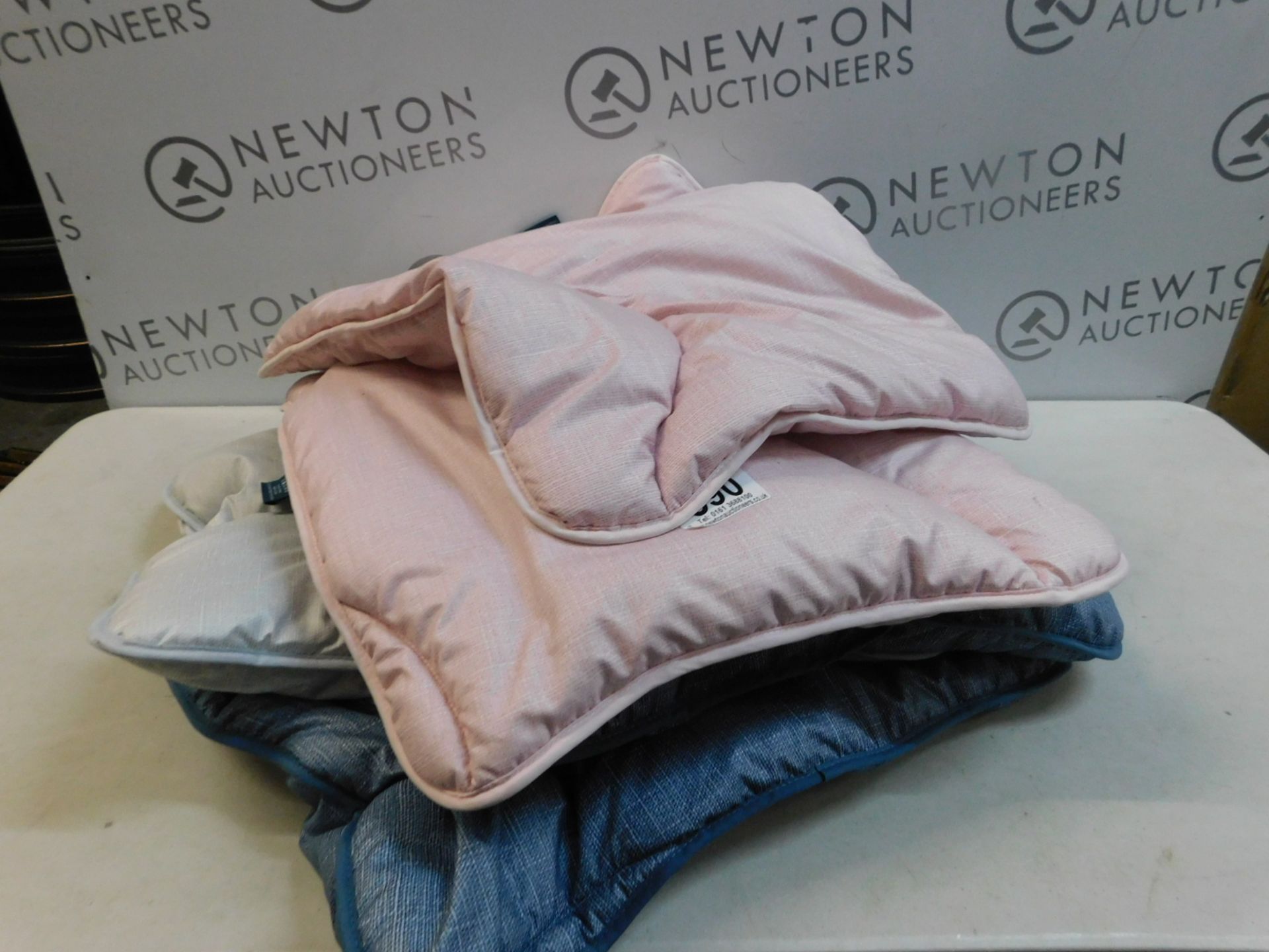 1 SET OF 5 NIGHT OWL COVERLESS DUVET SAMPLES RRP Â£55