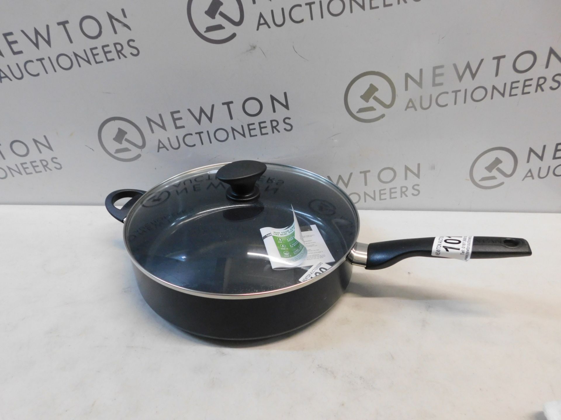 1 GREENPAN JUMBO 4.7L SAUTE PAN WITH LID RRP Â£49.99