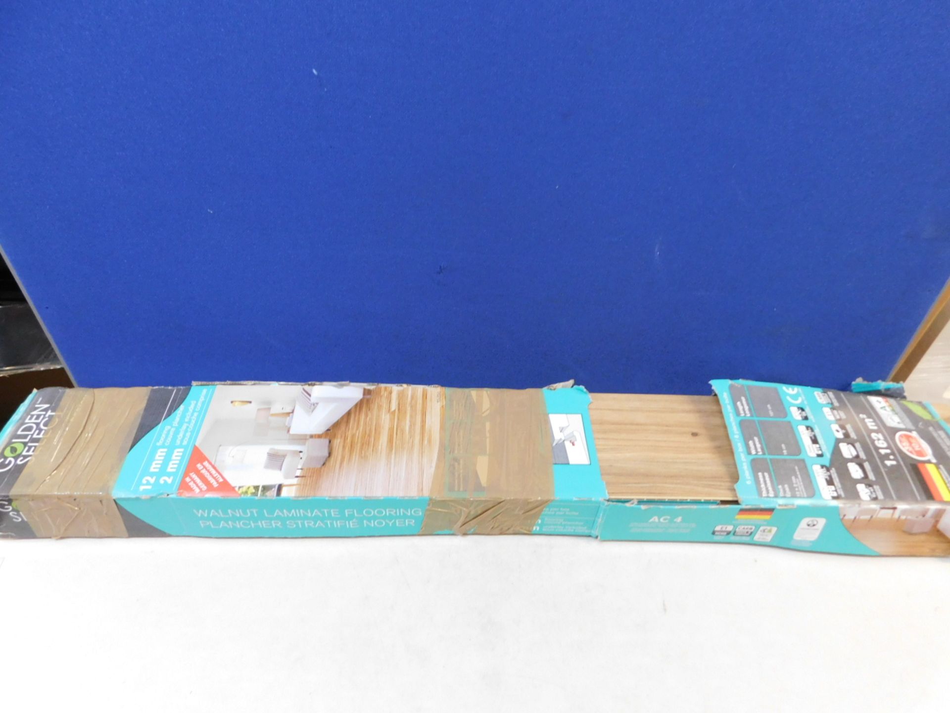 1 BOXED GOLDEN SELECT LAMINATE FLOORING IN TOLEDO WALNUT (COVERS APPROXIMATELY 1.162m2 PER BOX)