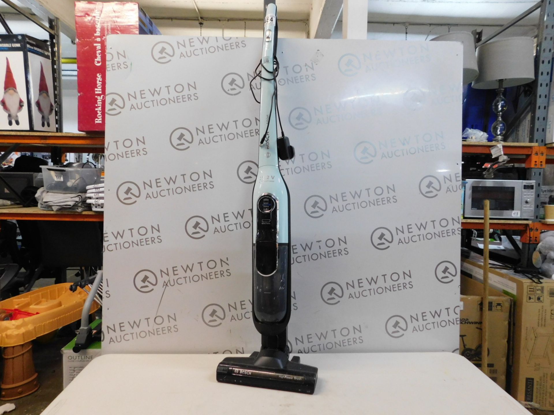 1 BOSCH ATHLET CORDLESS VACUUM CLEANER RRP Â£199