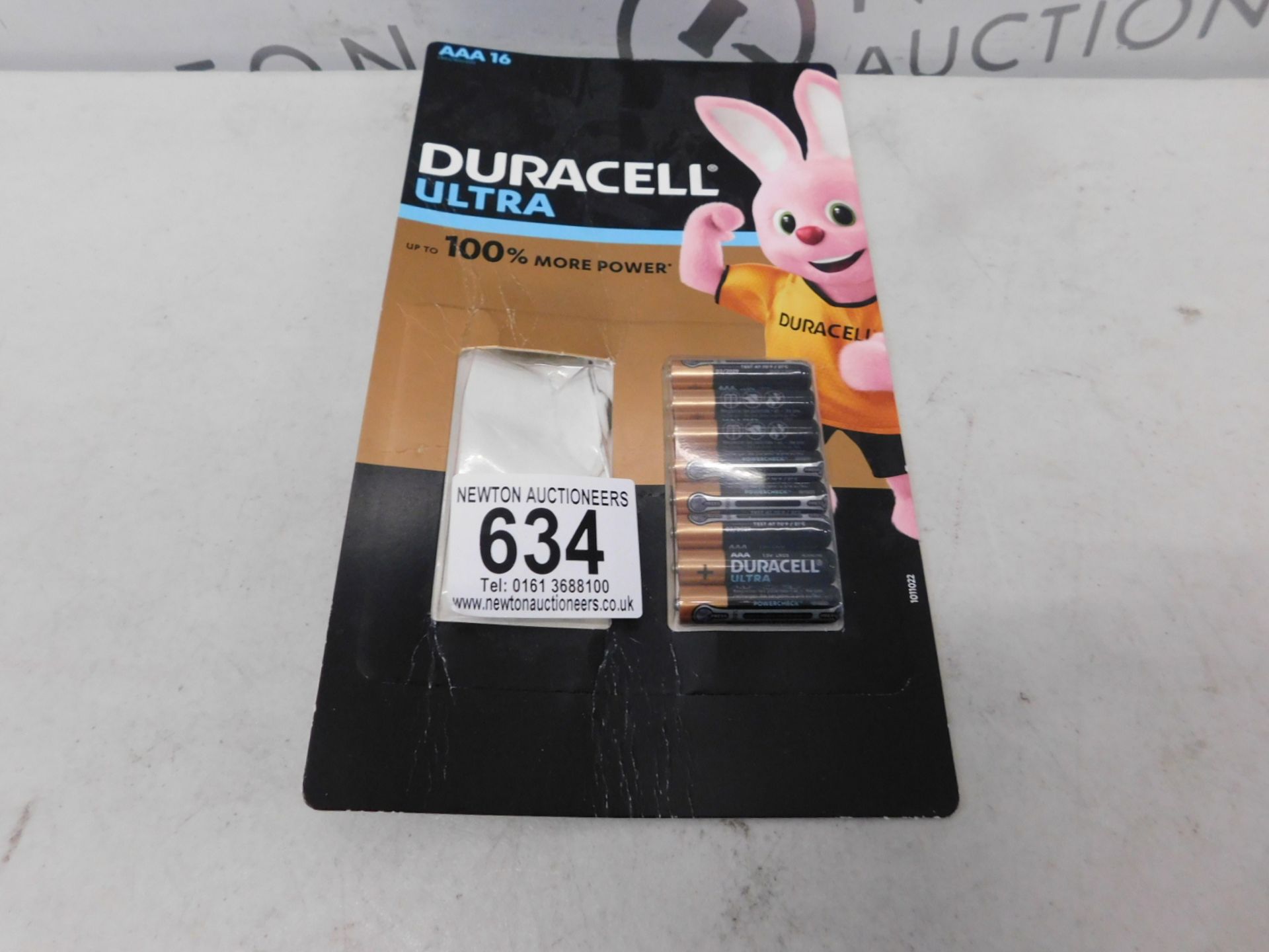 1 PACK OF 8 DURACELL AAA BATTERIES RRP Â£29.99