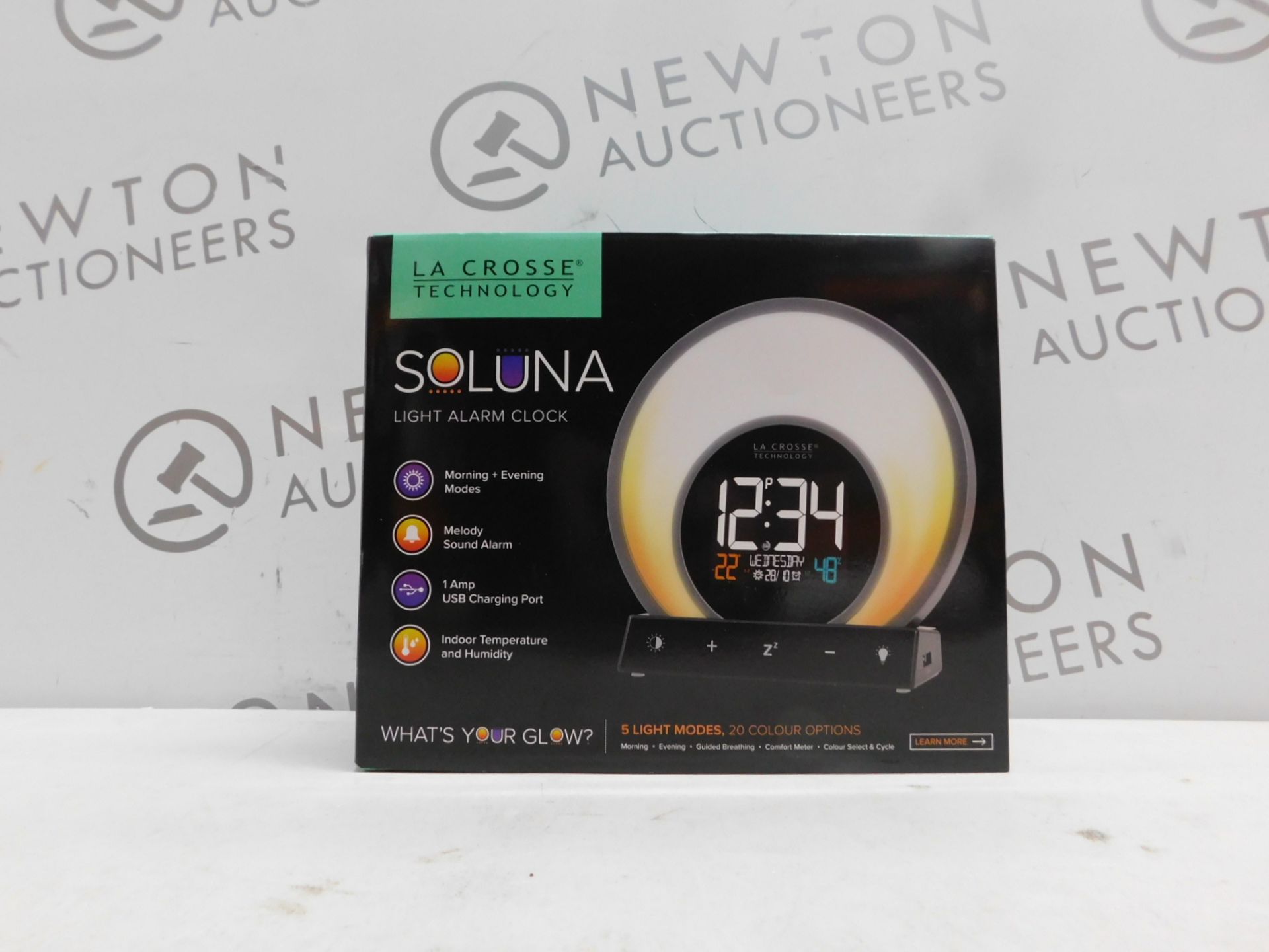 1 BOXED LA CROSSE TECHNOLOGY - SOLUNA LIGHT ALARM CLOCK RRP Â£49