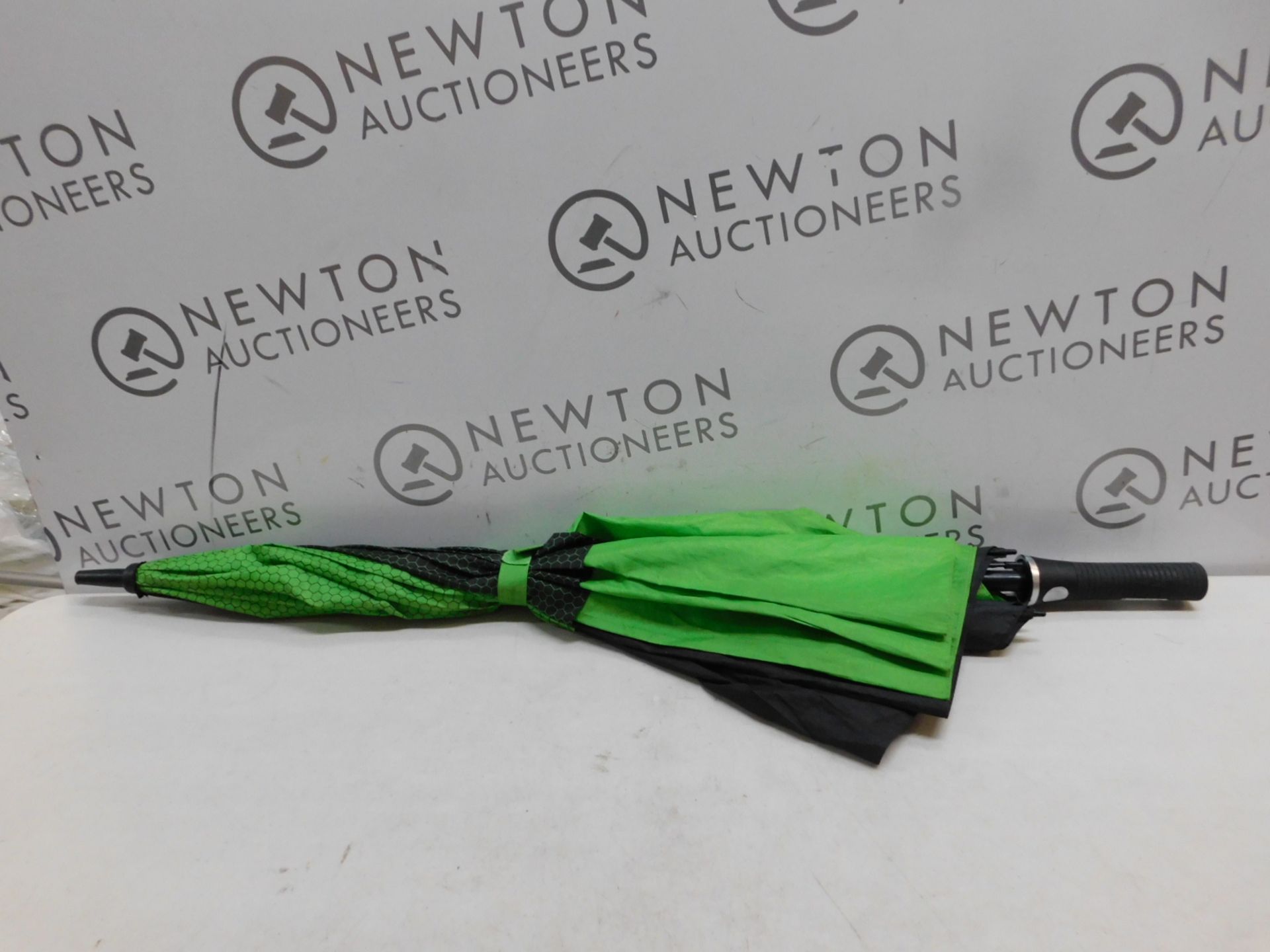 1 SHEDRAIN RAIN & SUN GREEN PROTECTOR UMBRELLA RRP Â£29.99