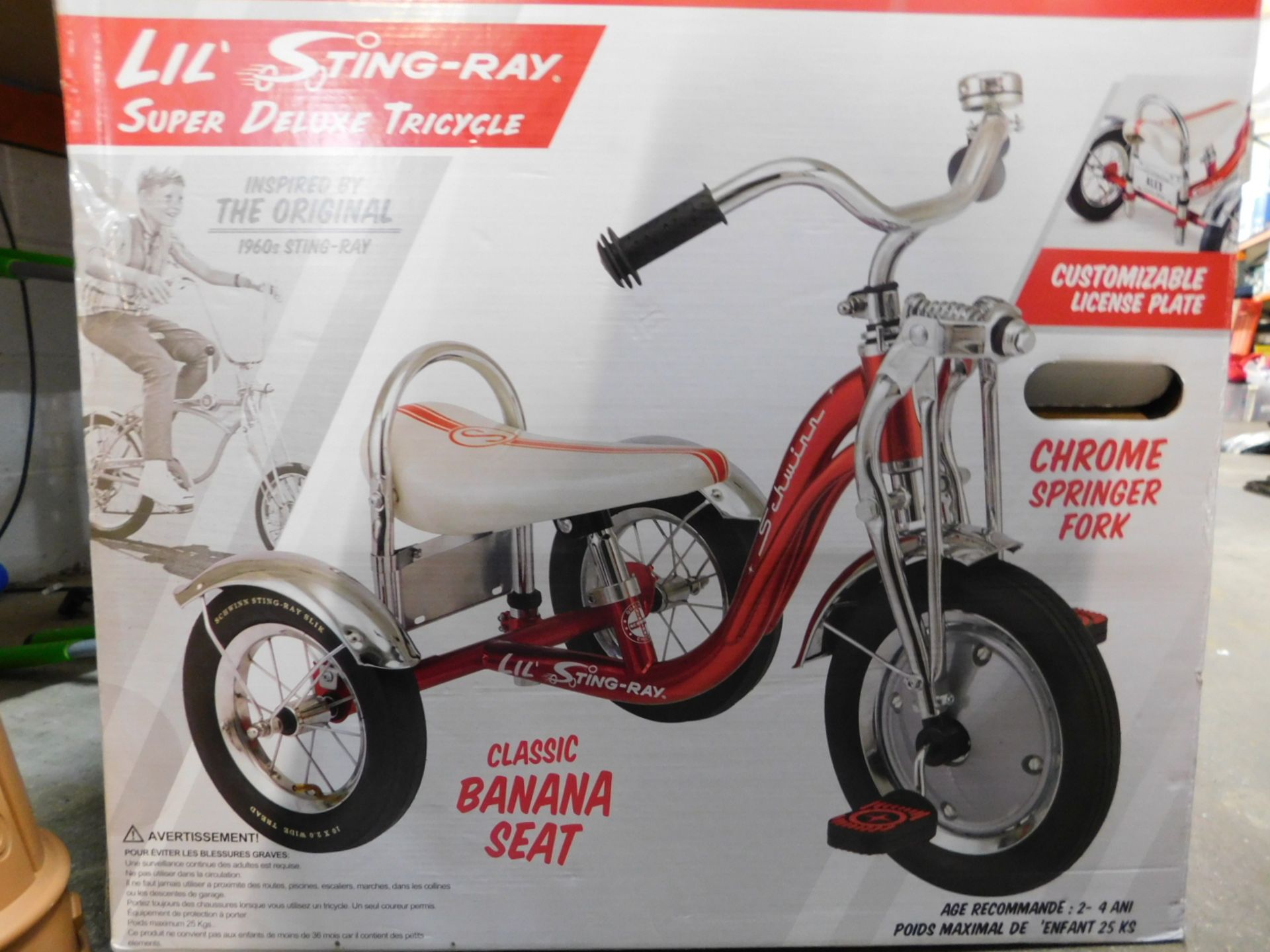 1 BOXED SCHWINN LIL STING-RAY SUPER DELUXE TRICYCLE RRP Â£129.99