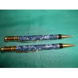 Blue mottled Parker set of propelling pencil and biro