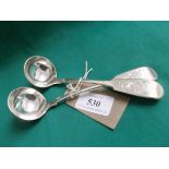 Pair of Victorian silver sauce ladles (London 1848)