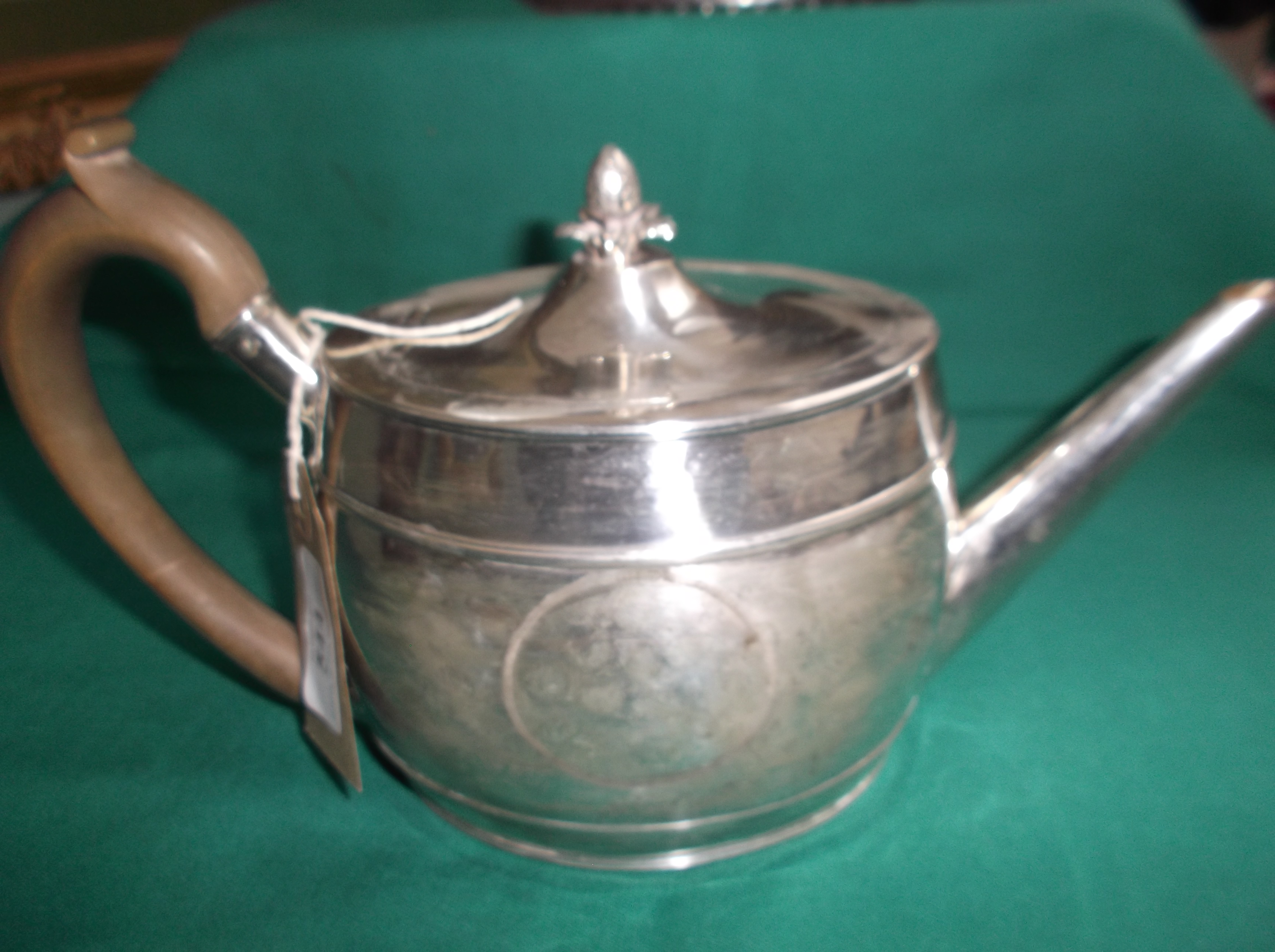 Georgian silver tea pot with brown bone handle (in all 14oz's),
