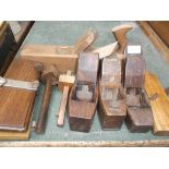 Selection of wooden items incl. joiners planes, gauges and 2 tie presses etc.