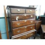 Fine Georgian oak 5 drawer chest on stand fitted further lower single drawer all with original