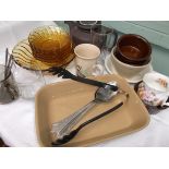 Magpie lot incl. amber glass fruit set, stoneware tea-pot etc.