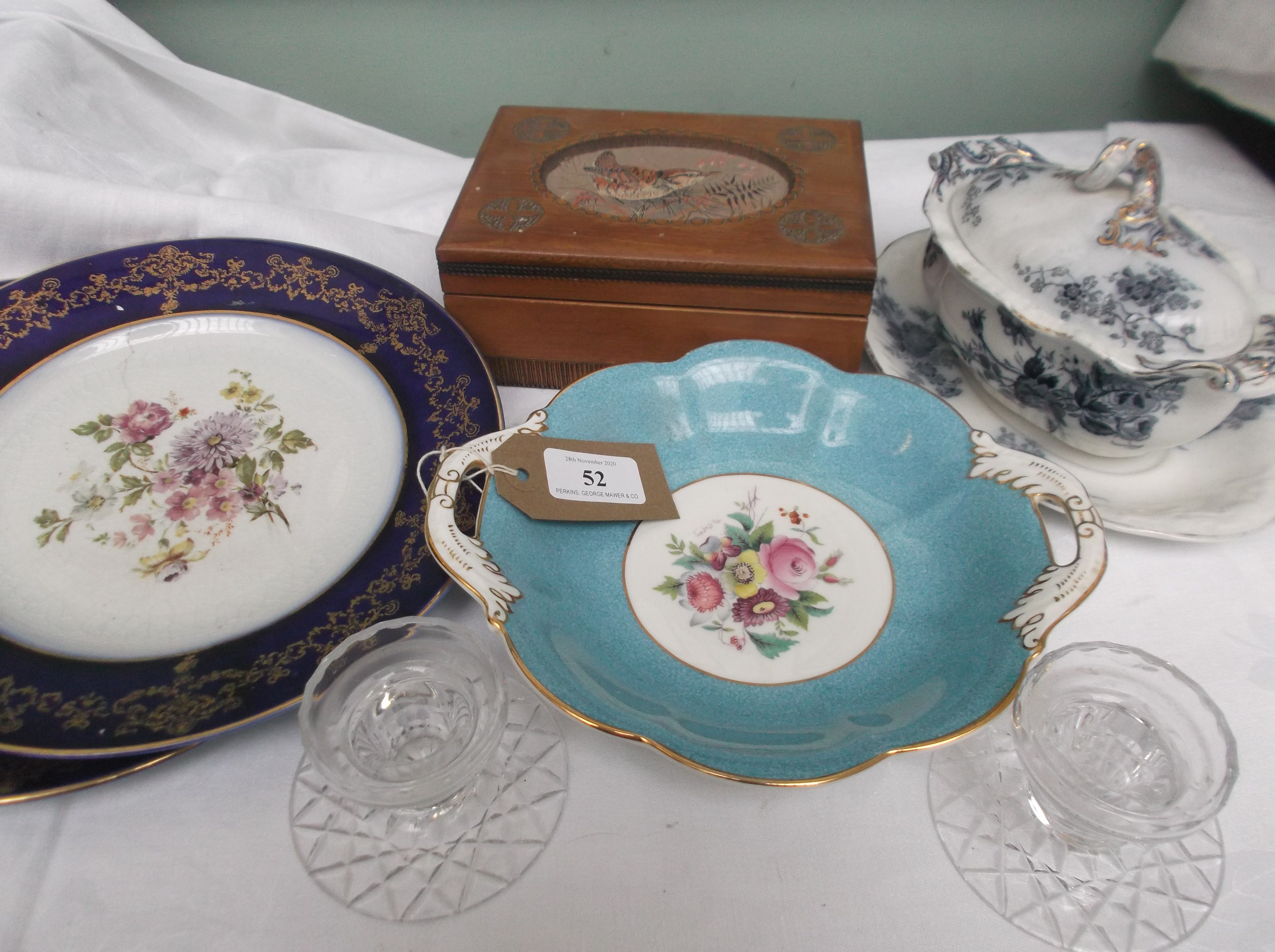 Wooden jewellery box the lid inset cameo of a Wren, pair of glass candleholders,