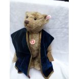 Light brown Steiff stud in the ear bear, limited edition, hump back with growler,