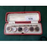 Case set of 6 mother of pearl buttons