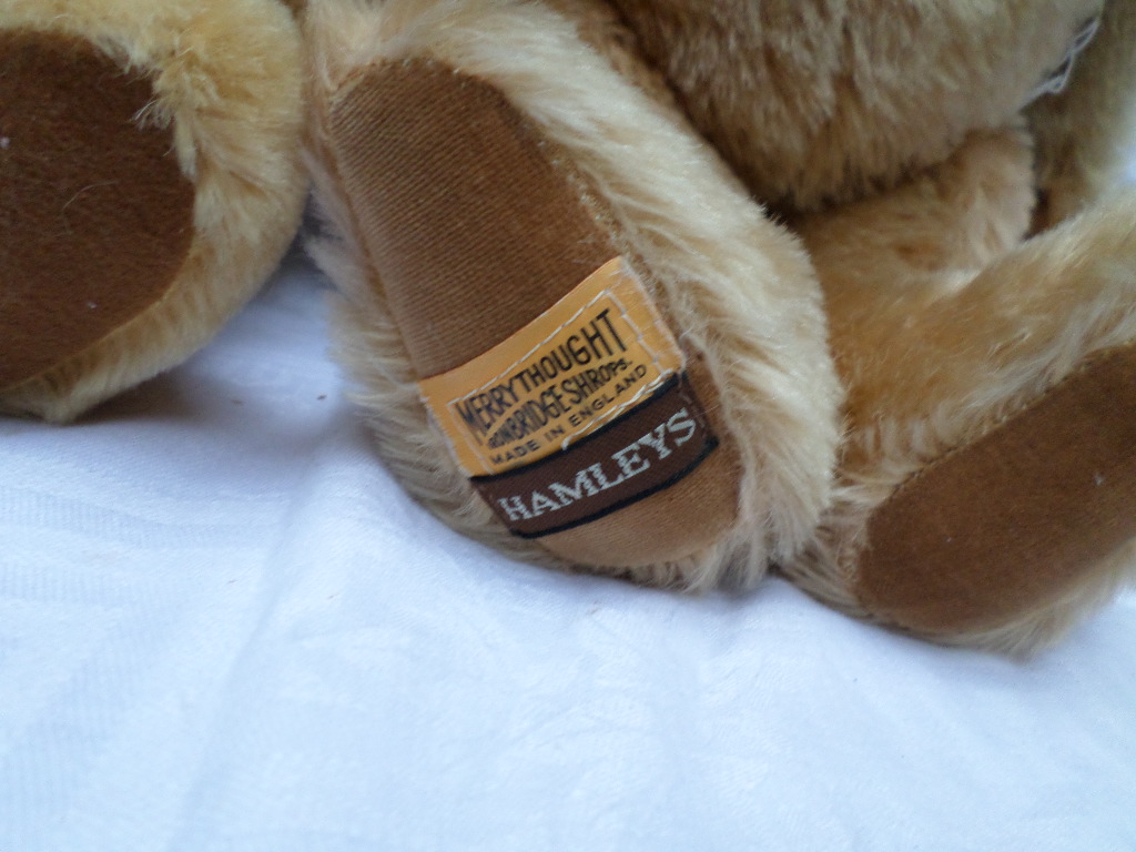 Merrythought (Hamleys label) limited edition light brown bear and another similar from the same - Image 4 of 4