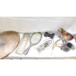 Magpie lot incl. 2 plated trays, opera glasses, silver backed toilet mirror, pewter cream jug etc.