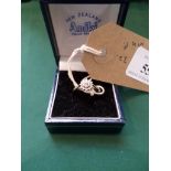 Diamond 9ct gold cluster ring (size O)