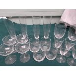 Tray of Swedish decorative matching drinking glasses incl. champagnes, sherries, tots, wines etc.