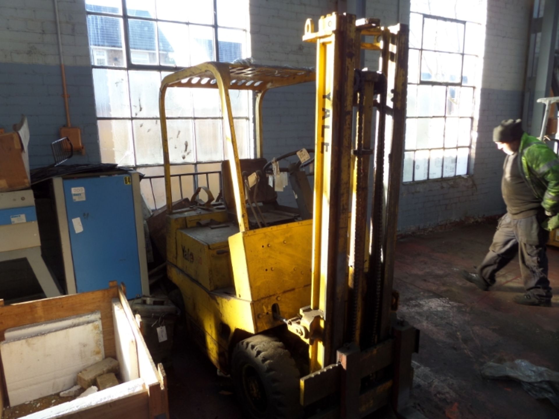 YALE GLP25 DUPLEX LPG FORKLIFT - Image 4 of 4