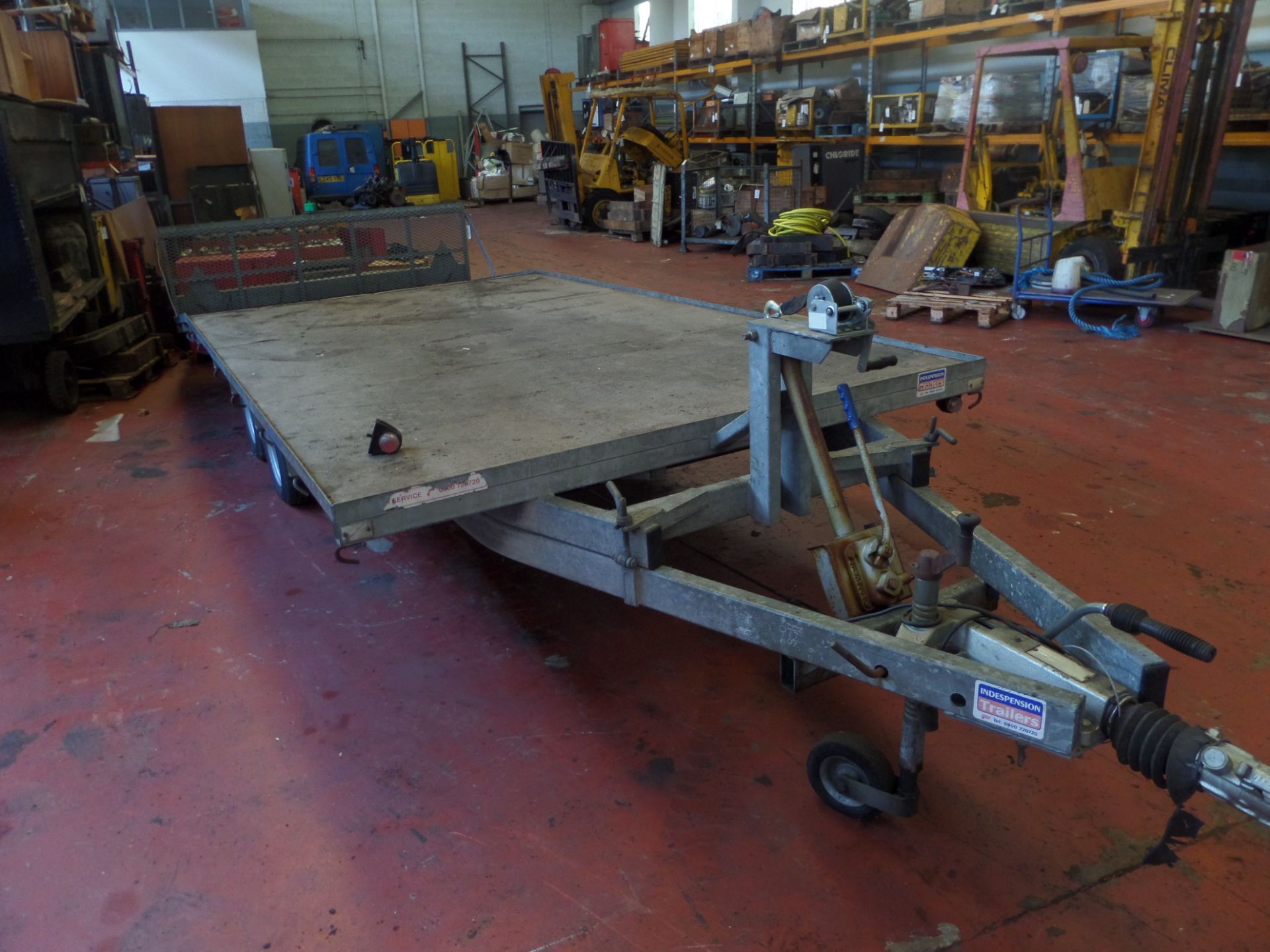 INDESPENSION 3.5TON TANDEM AXLE BEAVERTAIL, MANUAL WINCH - VIN: SDHT3567W G 043611 - Image 4 of 5