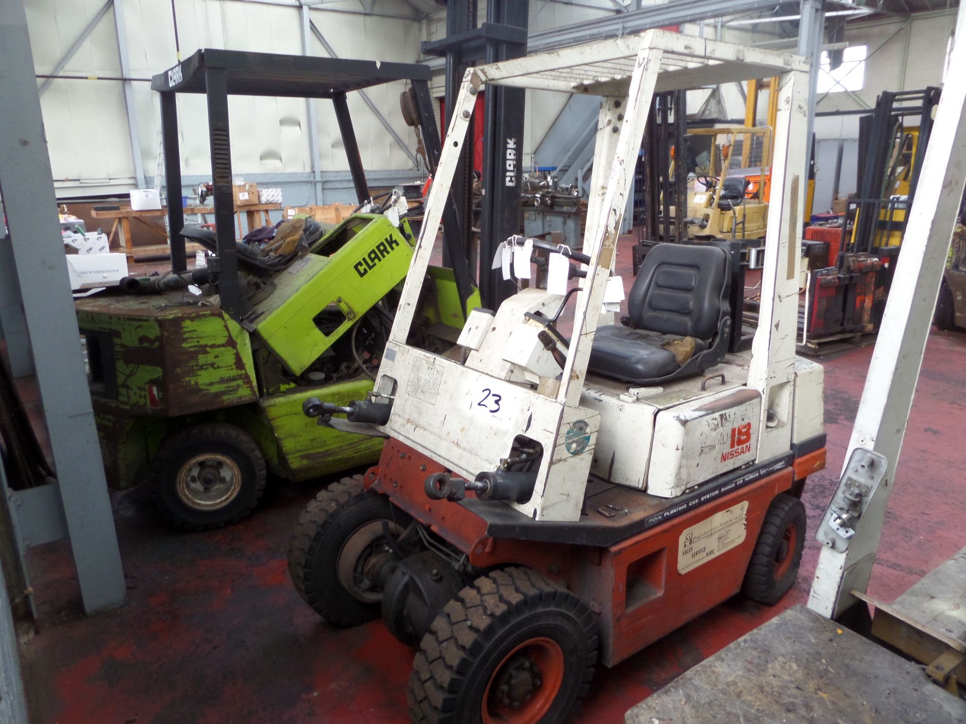 NISSAN PH01 A 18U Plant LPG / CNG - VIN: PH01A18U010289 - Year: . - 6,410 Hours - Forklift **NO