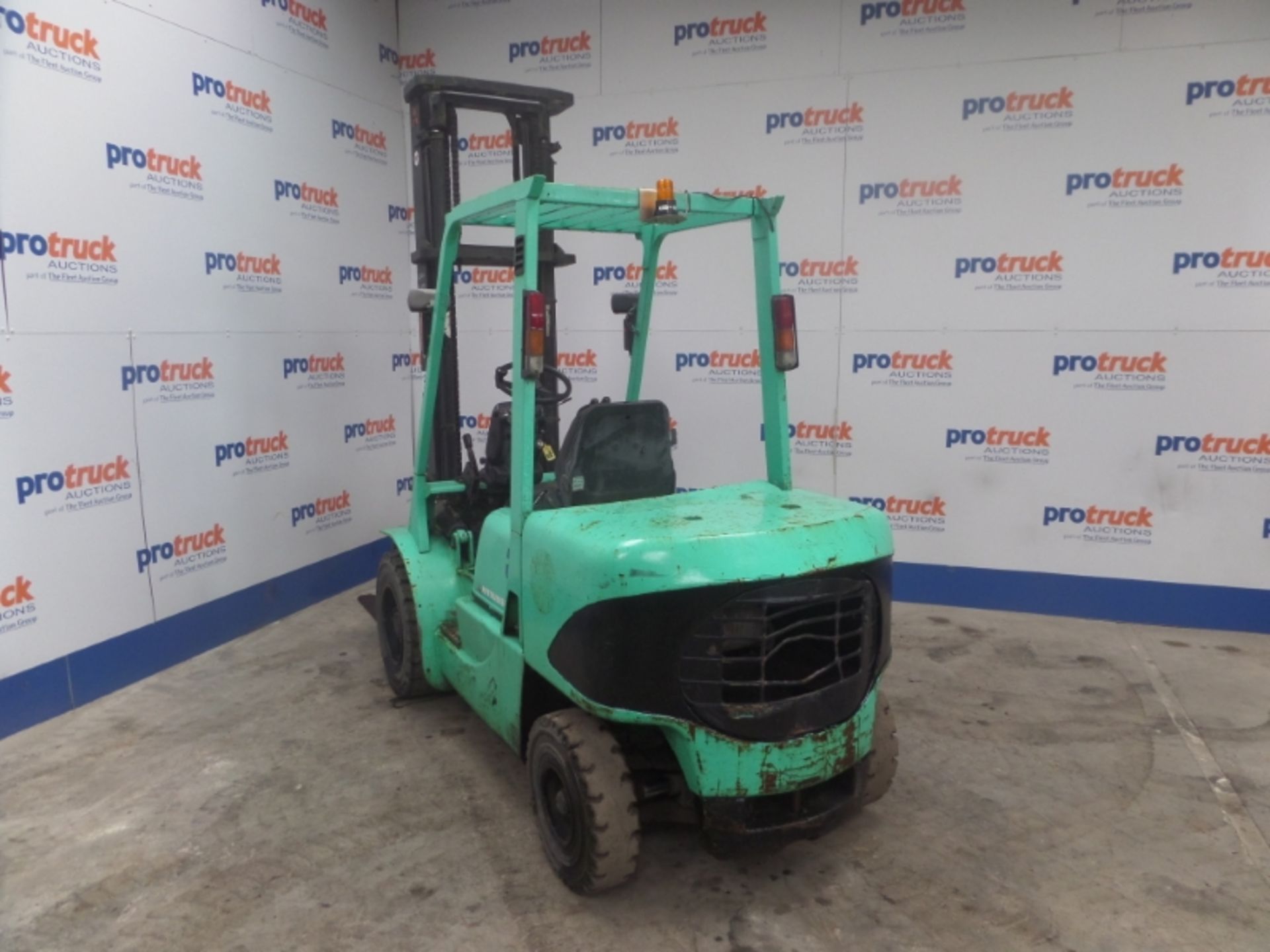 MITSUBISHI DF30K Plant Diesel - VIN: FE14C45830 - Year: 2001 - 12,502 Hours - Duplex Forklift, - Image 3 of 7