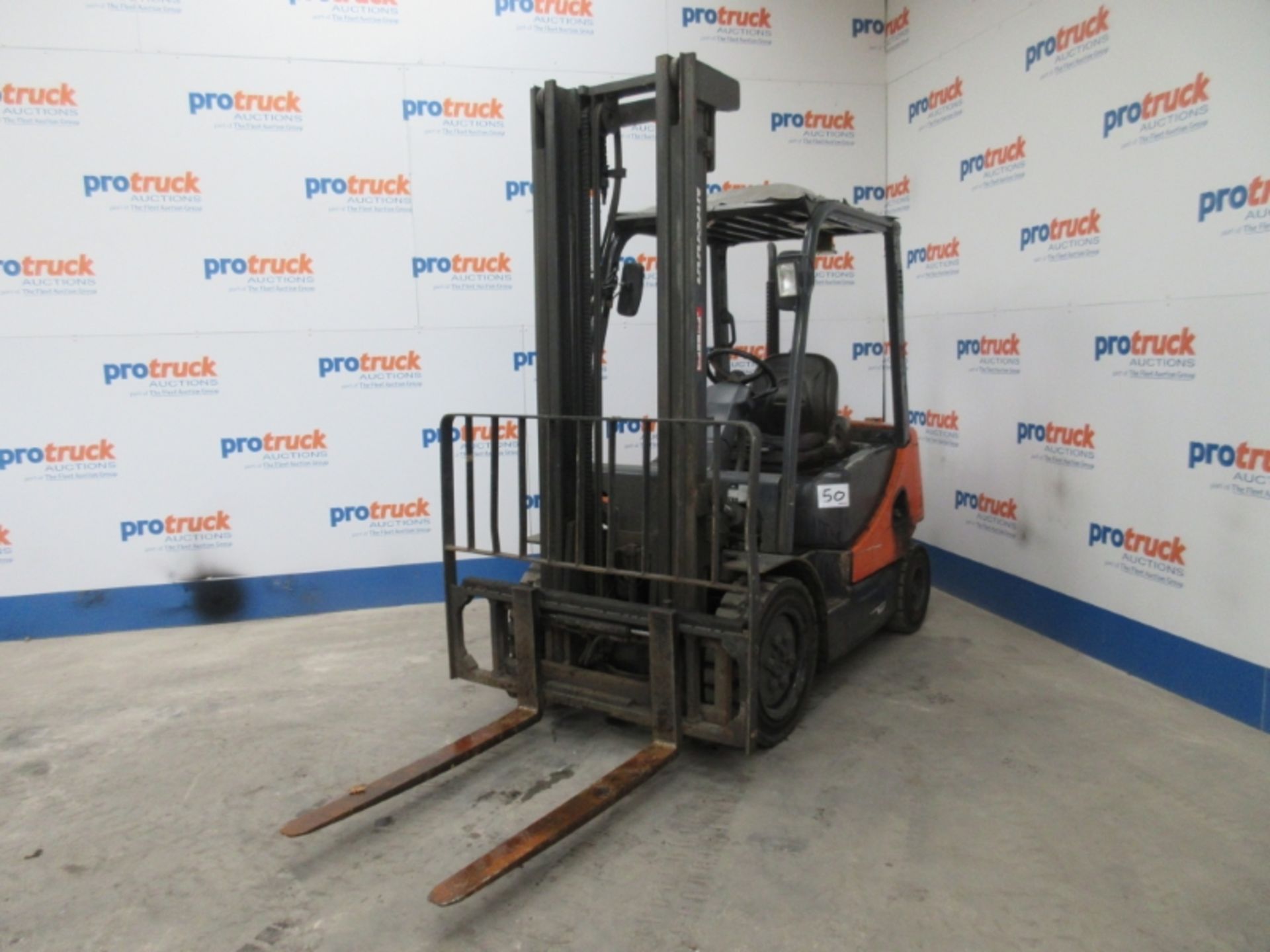 DOOSAN D25S-5 Plant Diesel - VIN: FDA05124008860 - Year: 2011 - no display Hours - Duplex 3.2M