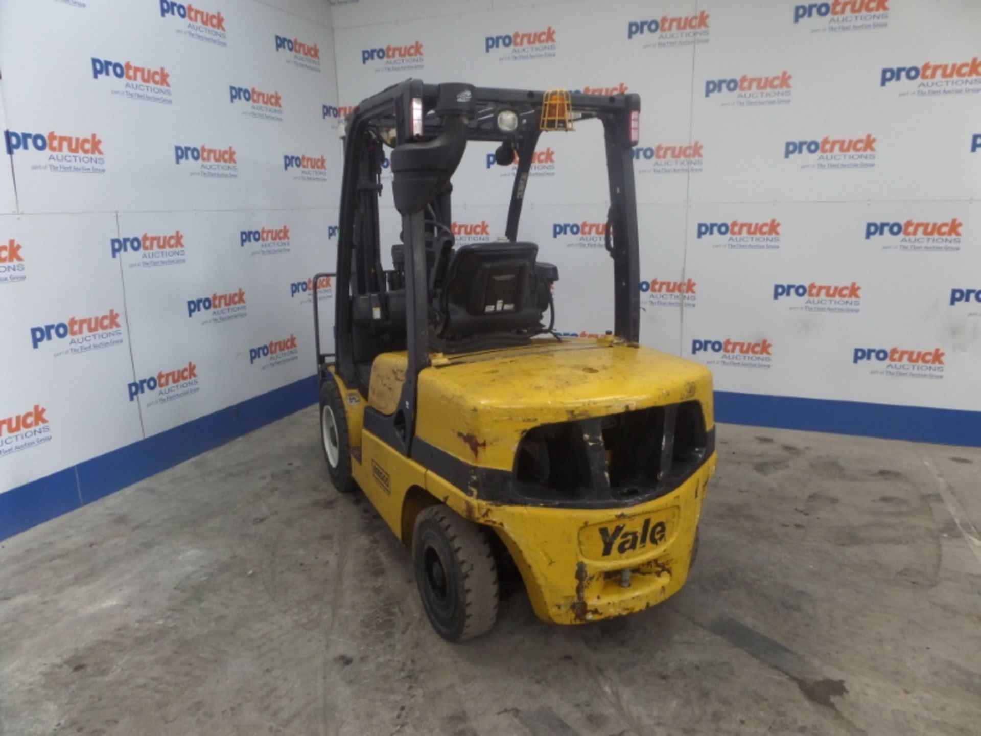 YALE GDP35VX E2195 Plant Diesel - VIN: B875B204040K - Year: 2012 - 5,257 Hours - Triplex Forklift, - Image 3 of 7