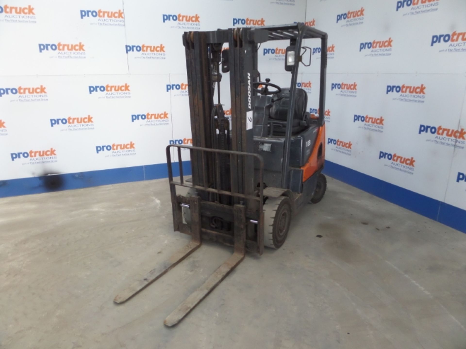 DOOSAN D18S-5 Plant Diesel - VIN: FDA02124000506 - Year: 2012 - 3,884 Hours - Triplex 4.5M Forklift,