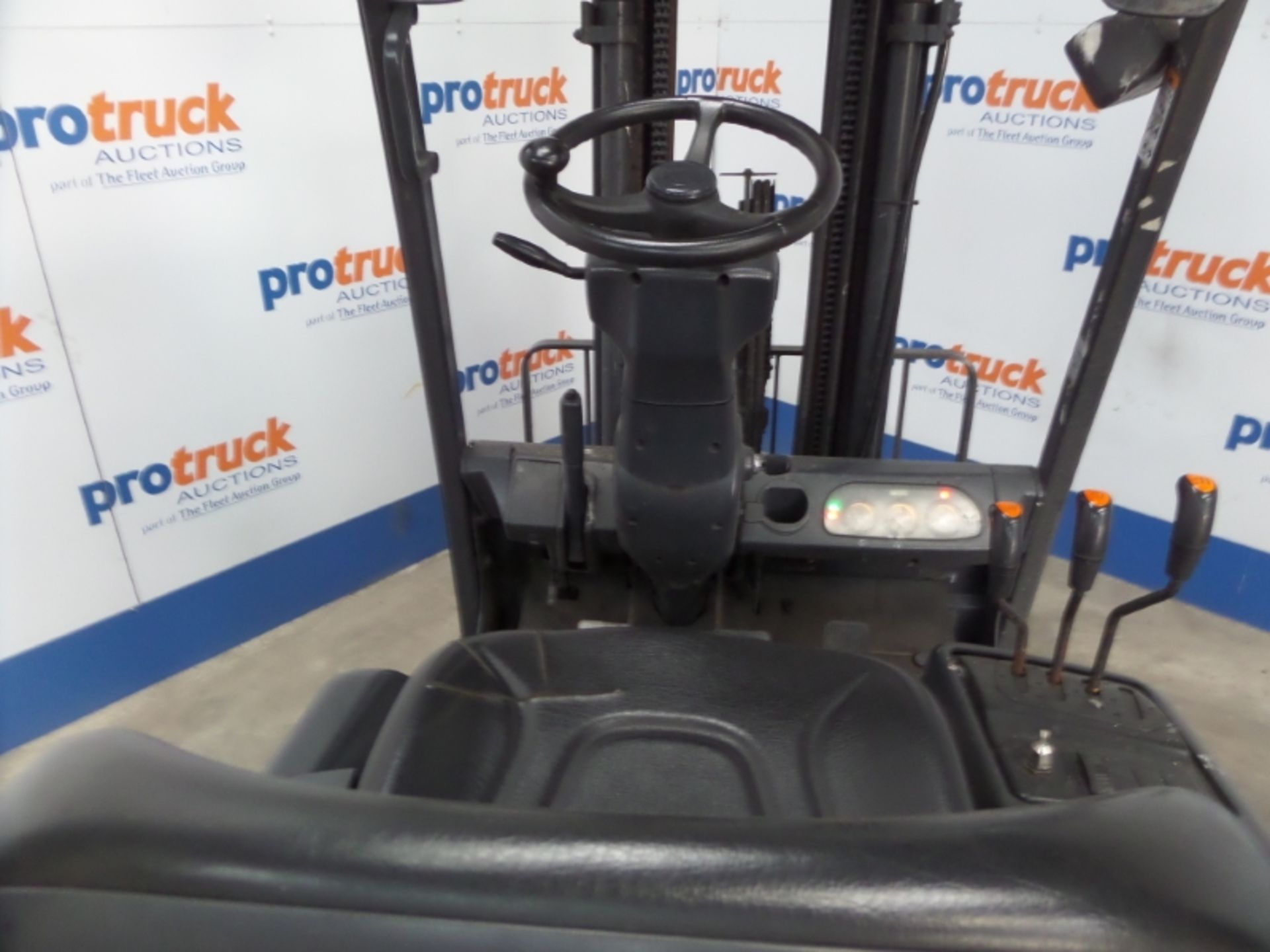 DOOSAN D18S-5 Plant Diesel - VIN: FDA02124000506 - Year: 2012 - 3,884 Hours - Triplex 4.5M Forklift, - Image 7 of 7