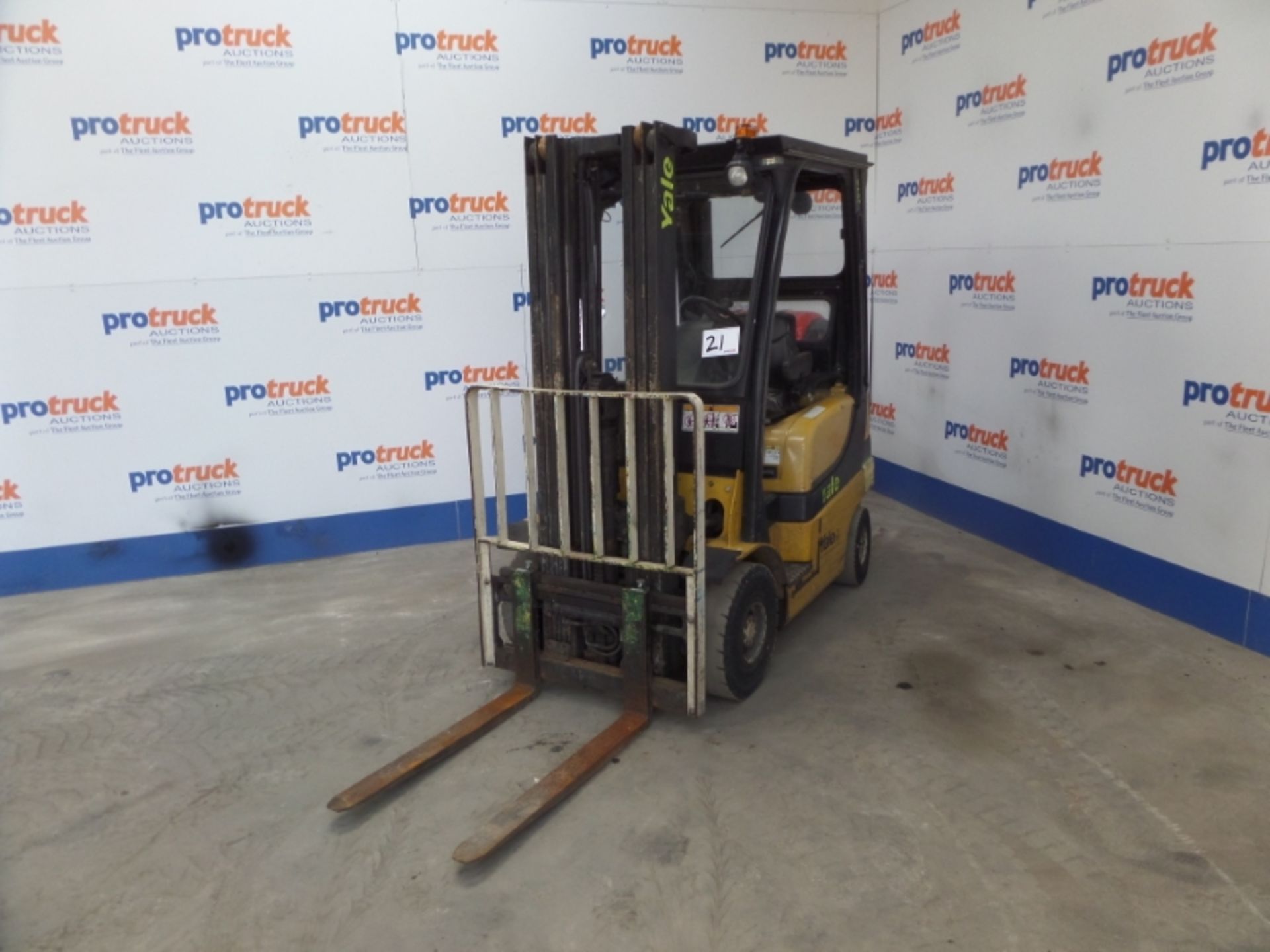 YALE GLP20SVX E2175 Plant LPG / CNG - VIN: C810B03604F - Year: 2008 - 5,157 Hours - Triplex 4.9M