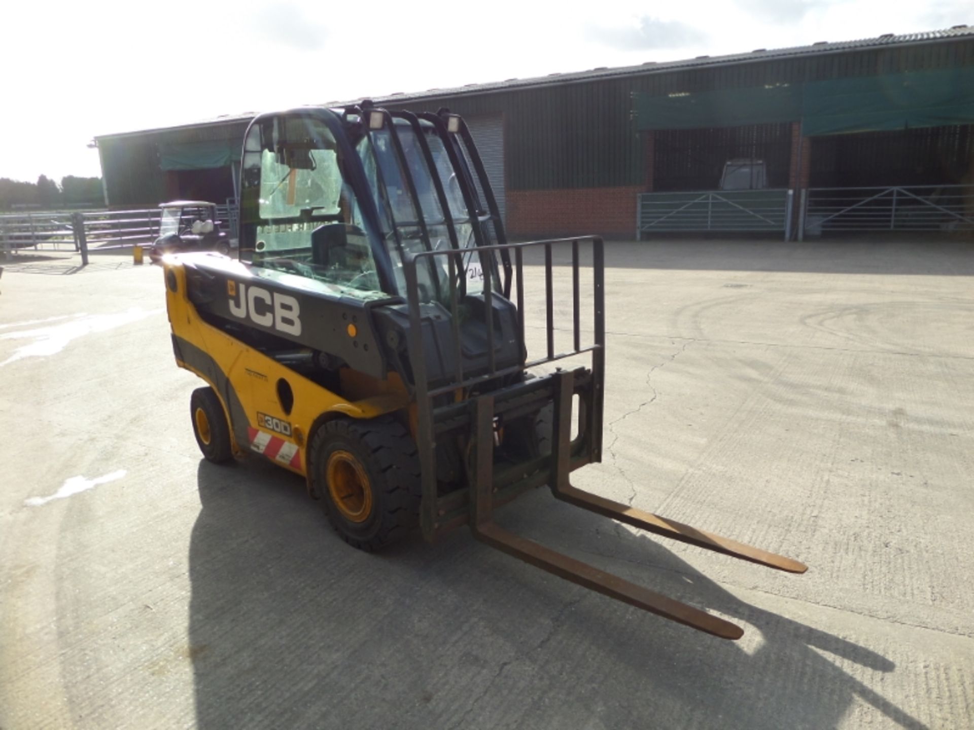 JCB TLT30 Plant Diesel - VIN: JCBTLT30T01539667 - Year: 2010 - 6,995 Hours - Teletruck, R.D.L - Image 2 of 7