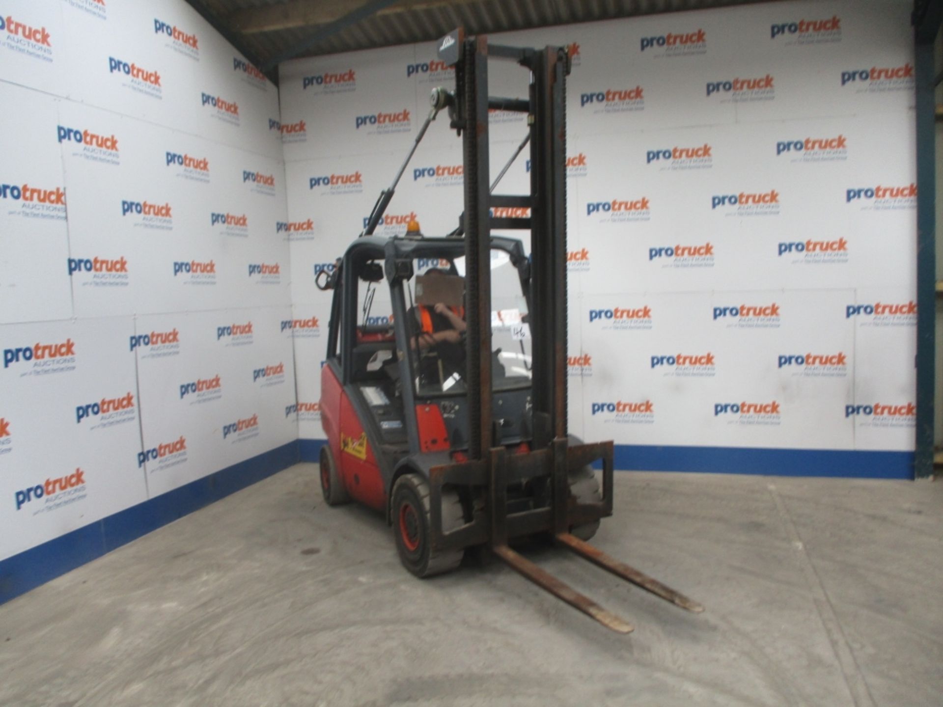 LINDE H30 Plant LPG / CNG - VIN: H2X393S03480 - Year: 2005 - 10,609 Hours - Duplex Forklift, R.D. - Image 2 of 7