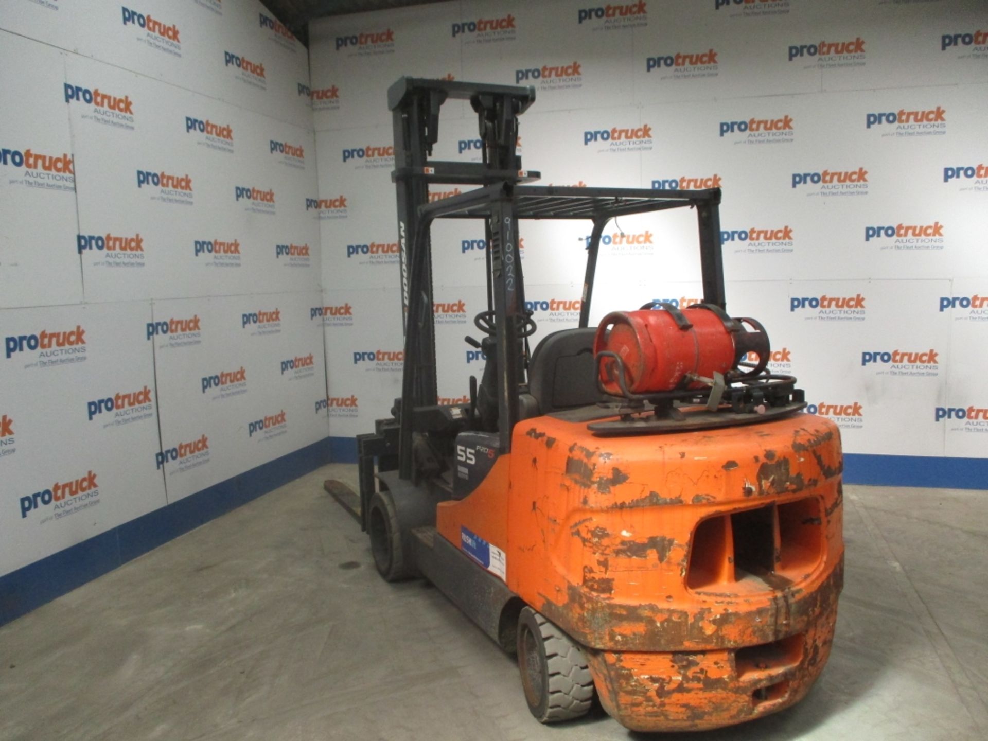 DOOSAN 55 Plant LPG / CNG - VIN: 602892 - 5,590 Hours - Duplex Forklift, Sideshift, R.D.L *LOCATED - Image 5 of 9