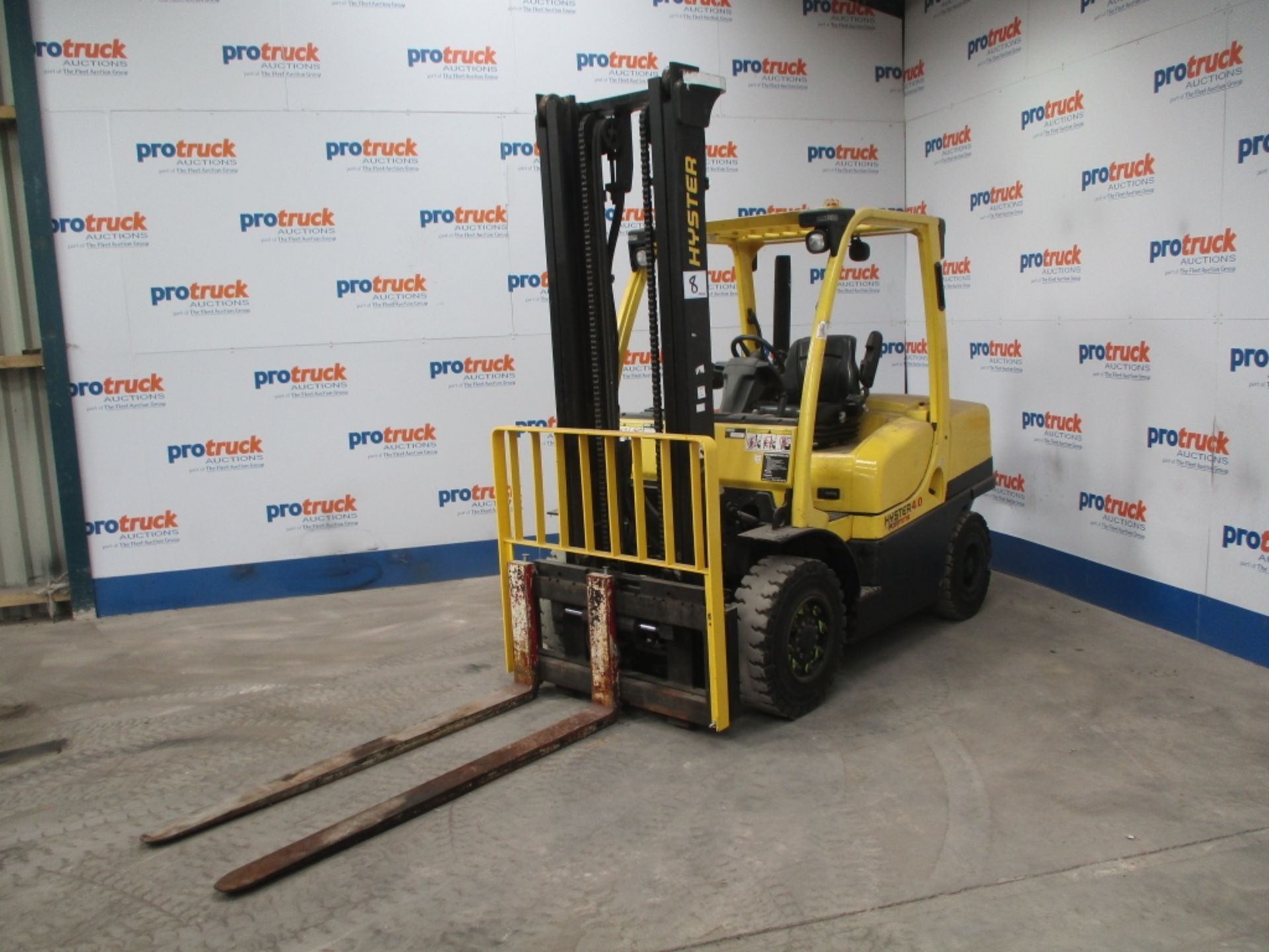 HYSTER H4.0FT6 Plant Diesel - VIN: P05B02910H - Year: 2010 - 3,488 Hours - 4.3M Duplex Forklift,