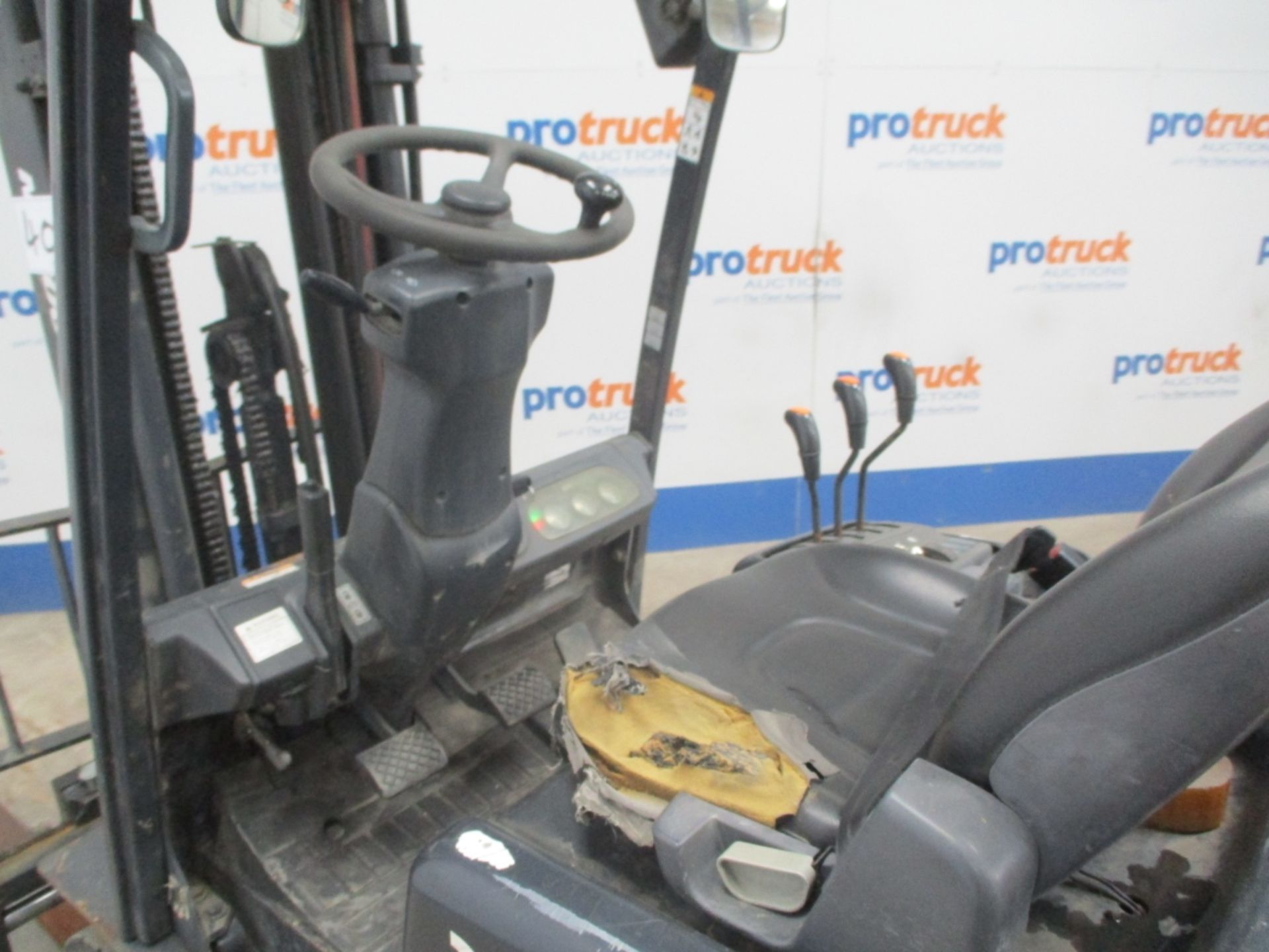 DOOSAN D18S Plant Diesel - VIN: FDA02124000504 - Year: 2012 - 7,780 Hours - 4.5M Triplex Forklift, - Image 4 of 7