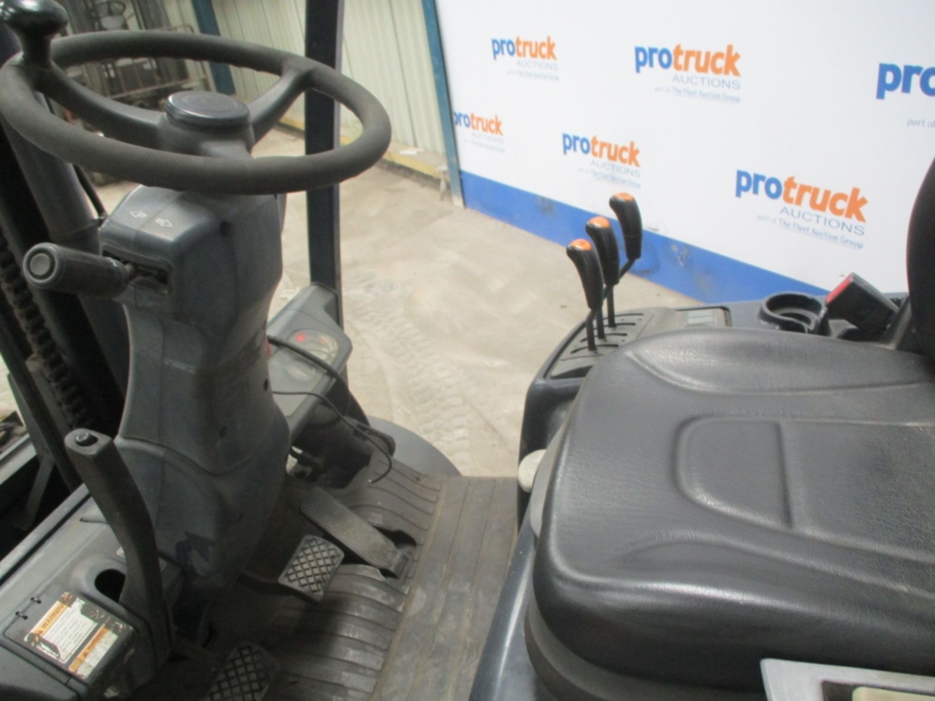 DOOSAN 55 Plant LPG / CNG - VIN: 602892 - 5,590 Hours - Duplex Forklift, Sideshift, R.D.L *LOCATED - Image 3 of 9