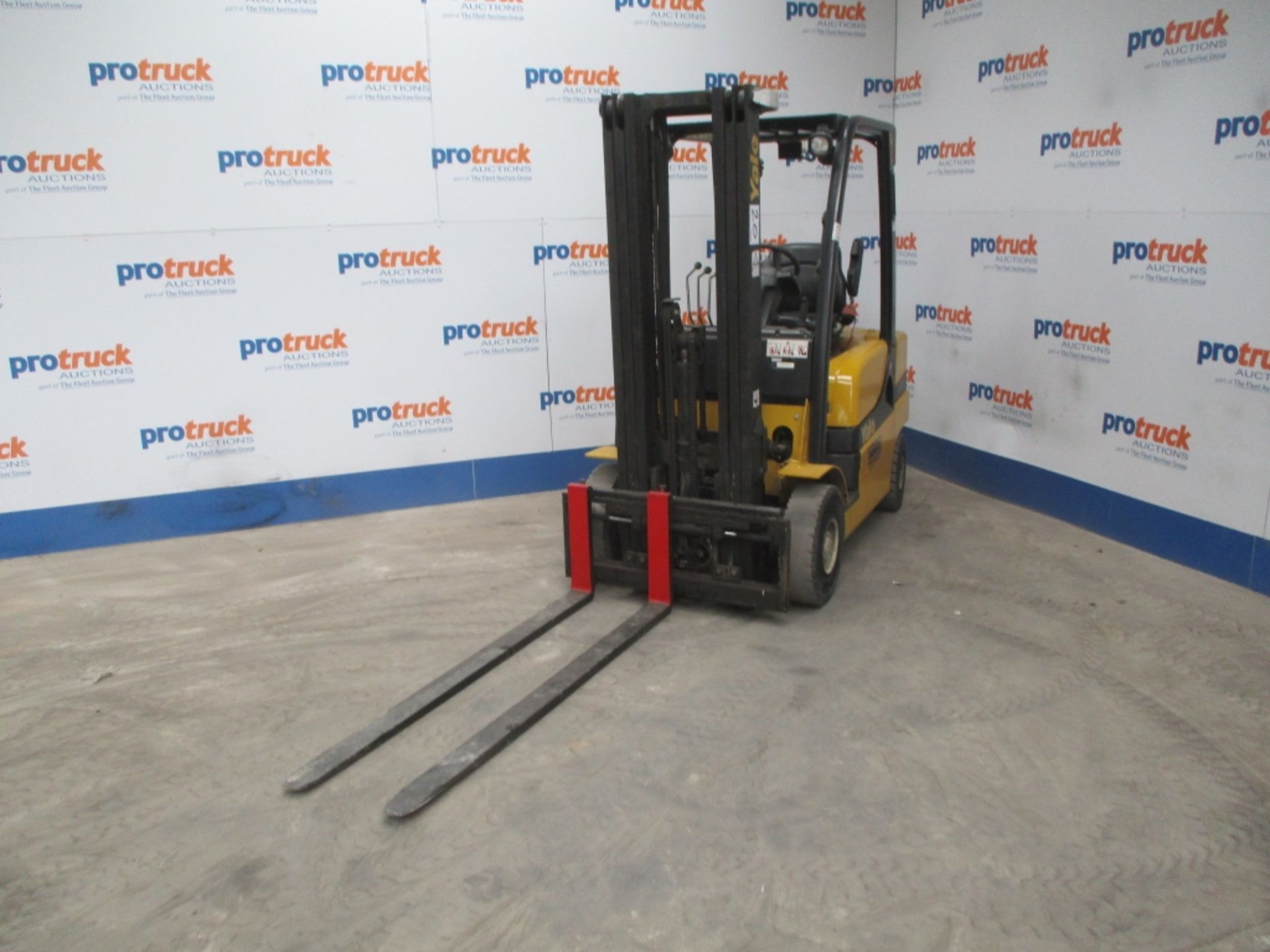 YALE GDP25LX Plant Diesel - VIN: A974B01903M - Year: 2014 - 2,546 Hours - 4.75M Triplex Forklift,