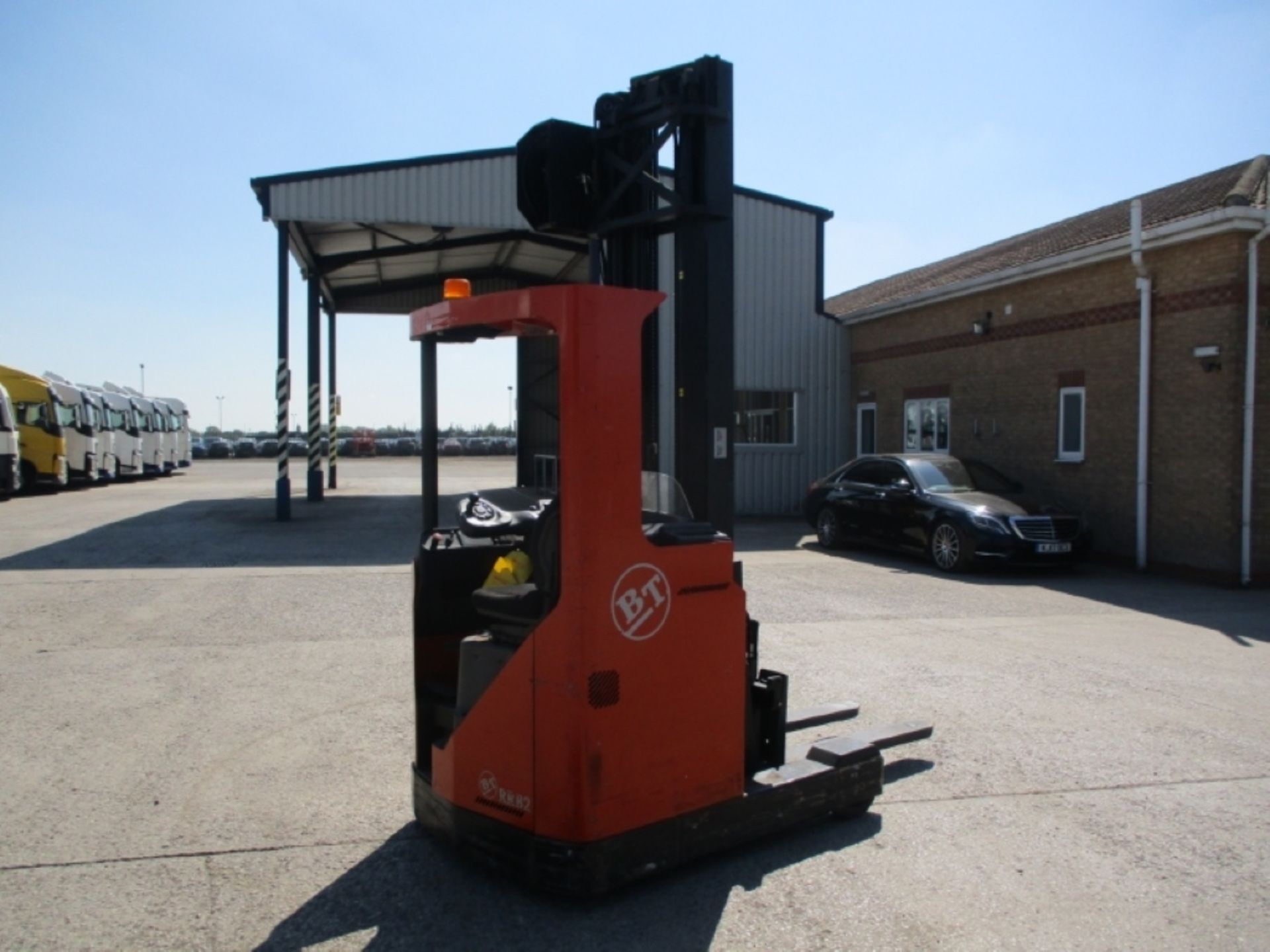 BT RR B2 Plant Electric - VIN: 585743AA - Year: 2003 - 7,593 Hours - Duplex 7.5M Stacker Truck, Kooi - Image 3 of 9